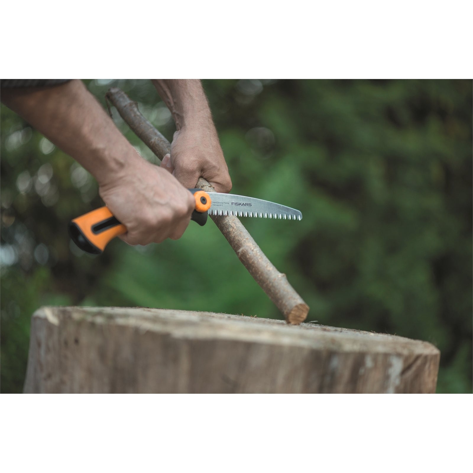 Fiskars Xtract Garden Saw with 250mm Stainless Steel Blade & Fibrecomp Handle