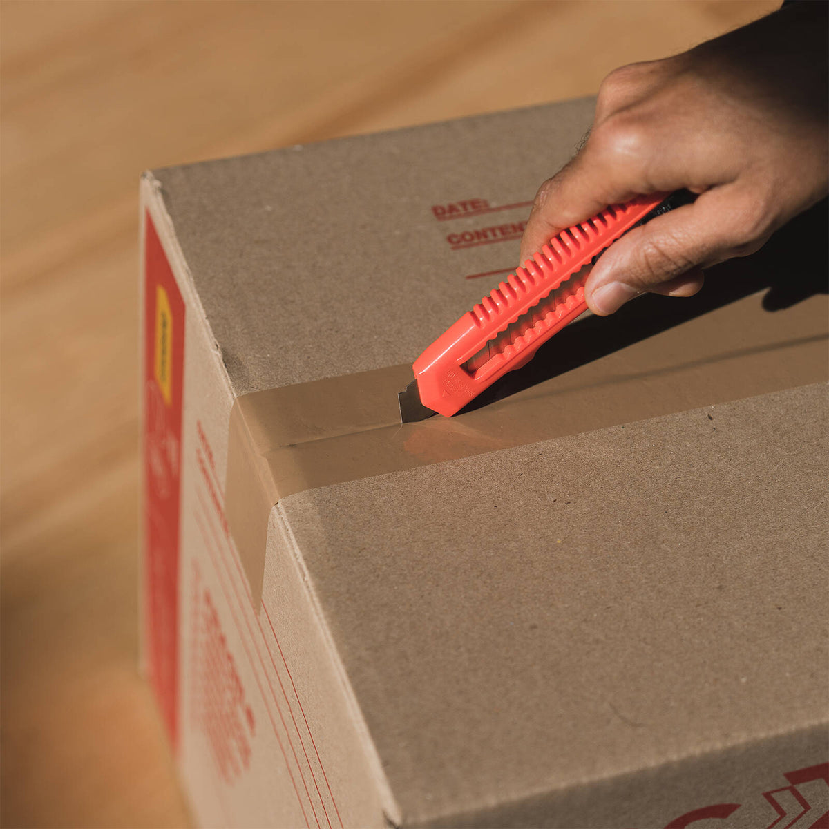 Packz 18mm Plastic Box Cutter with Snap-Off Blade