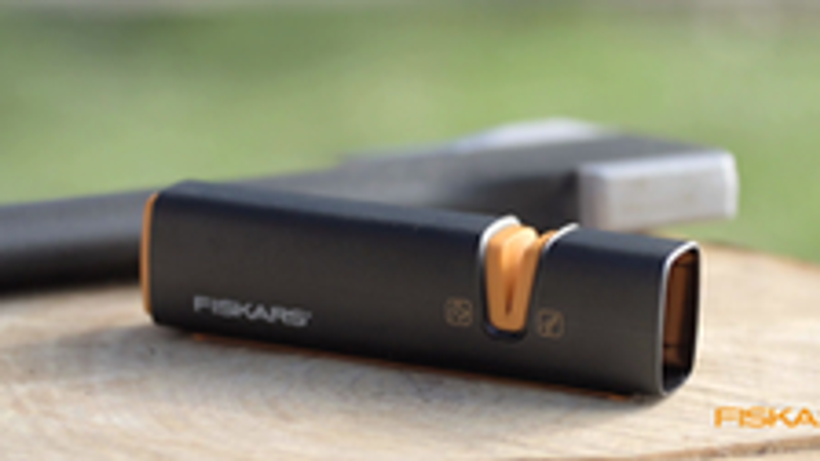 Fiskars Xsharp Axe and Knife Sharpener 165mm 120740