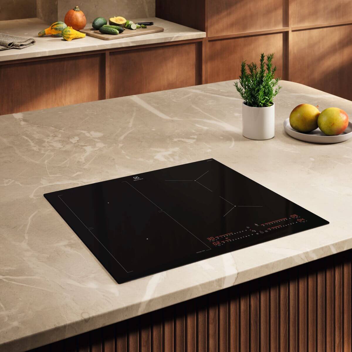 Electrolux 60cm Series 700 Induction Cooktop - SenseFry, 4 Zones, PowerBoost, Black Glass - EHI6475BF