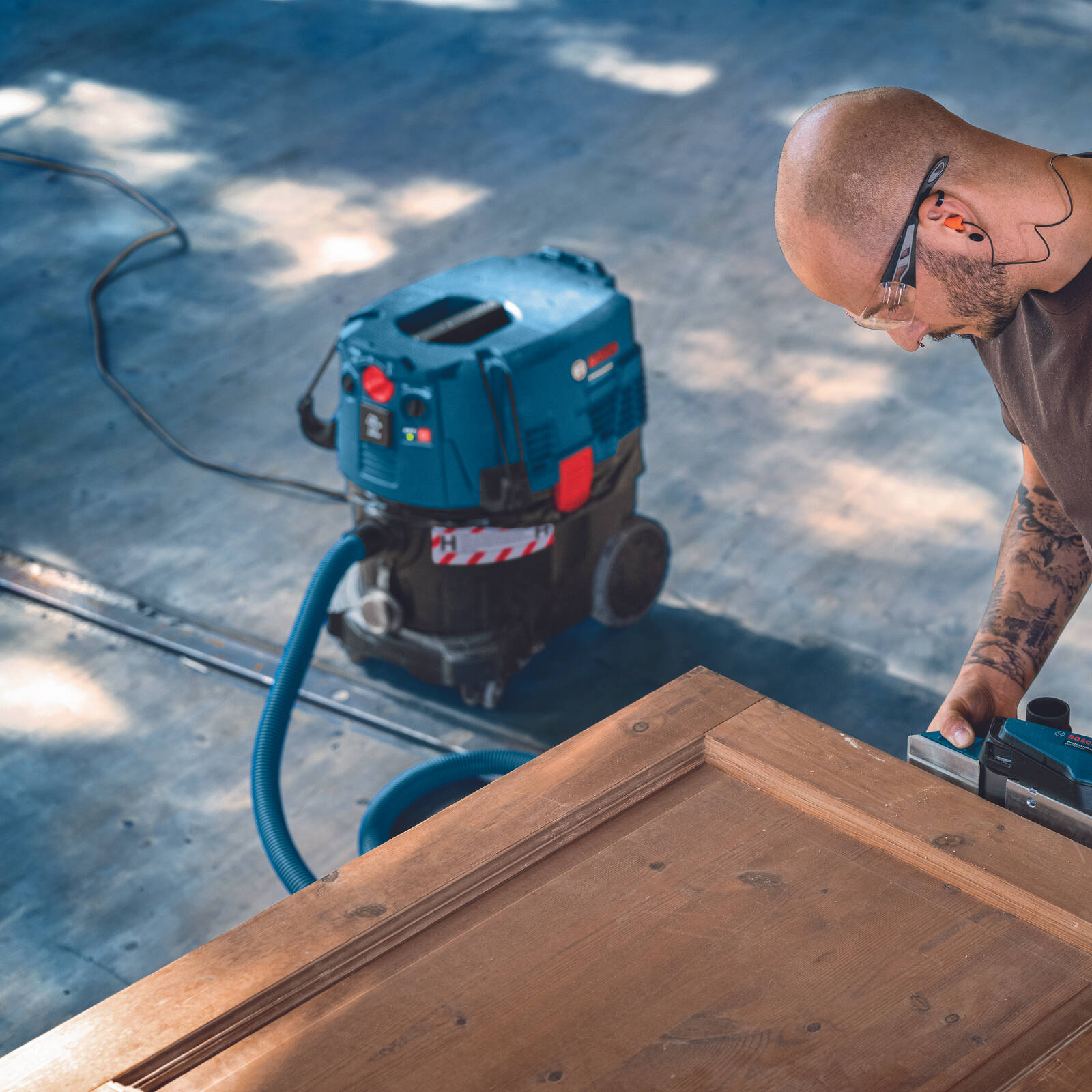Bosch 18V Professional Cordless Planer GHO 18V-26 - Skin Only