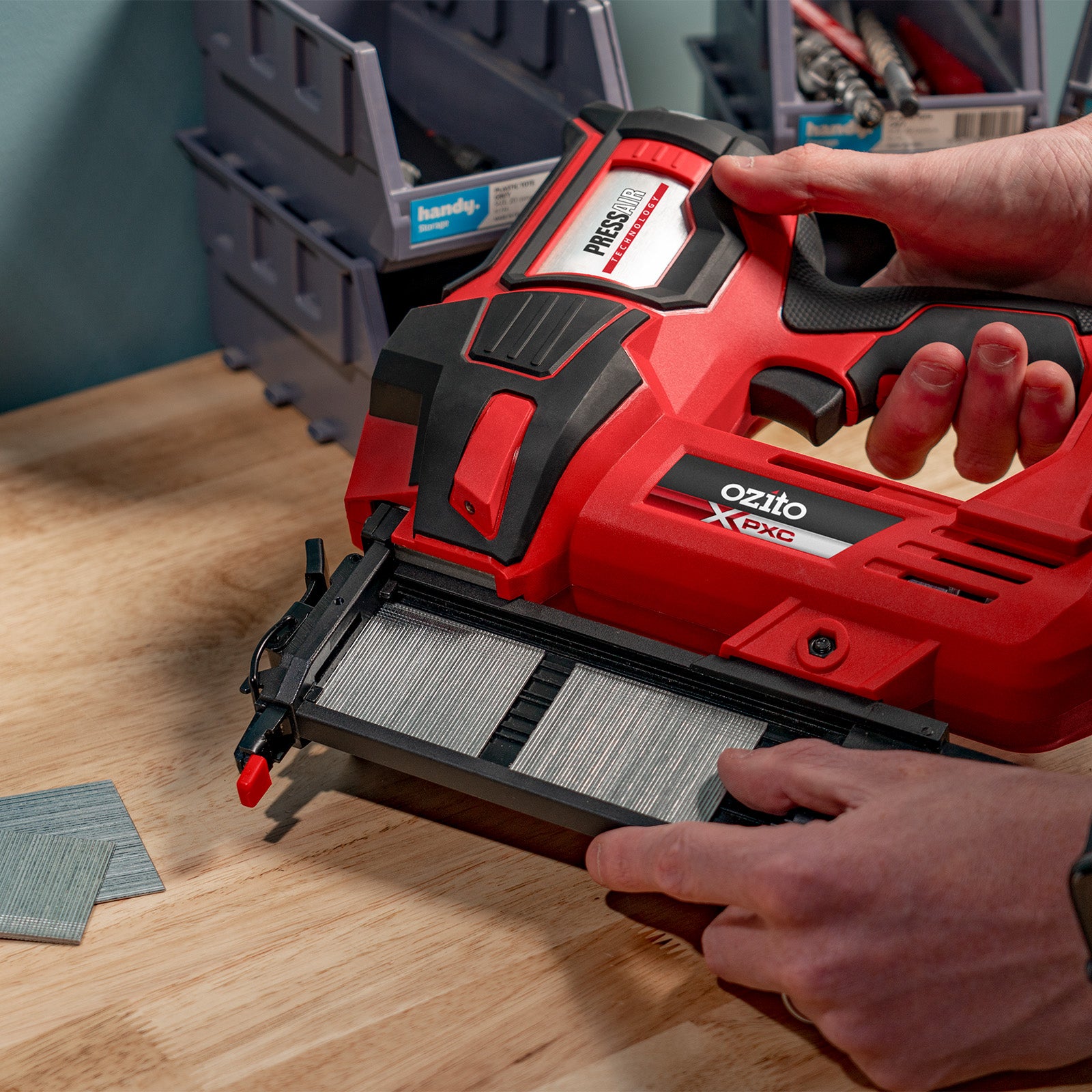 Ozito PXC 18V Cordless 18GA Brad Finishing Nailer PXNGS-218, Skin Only