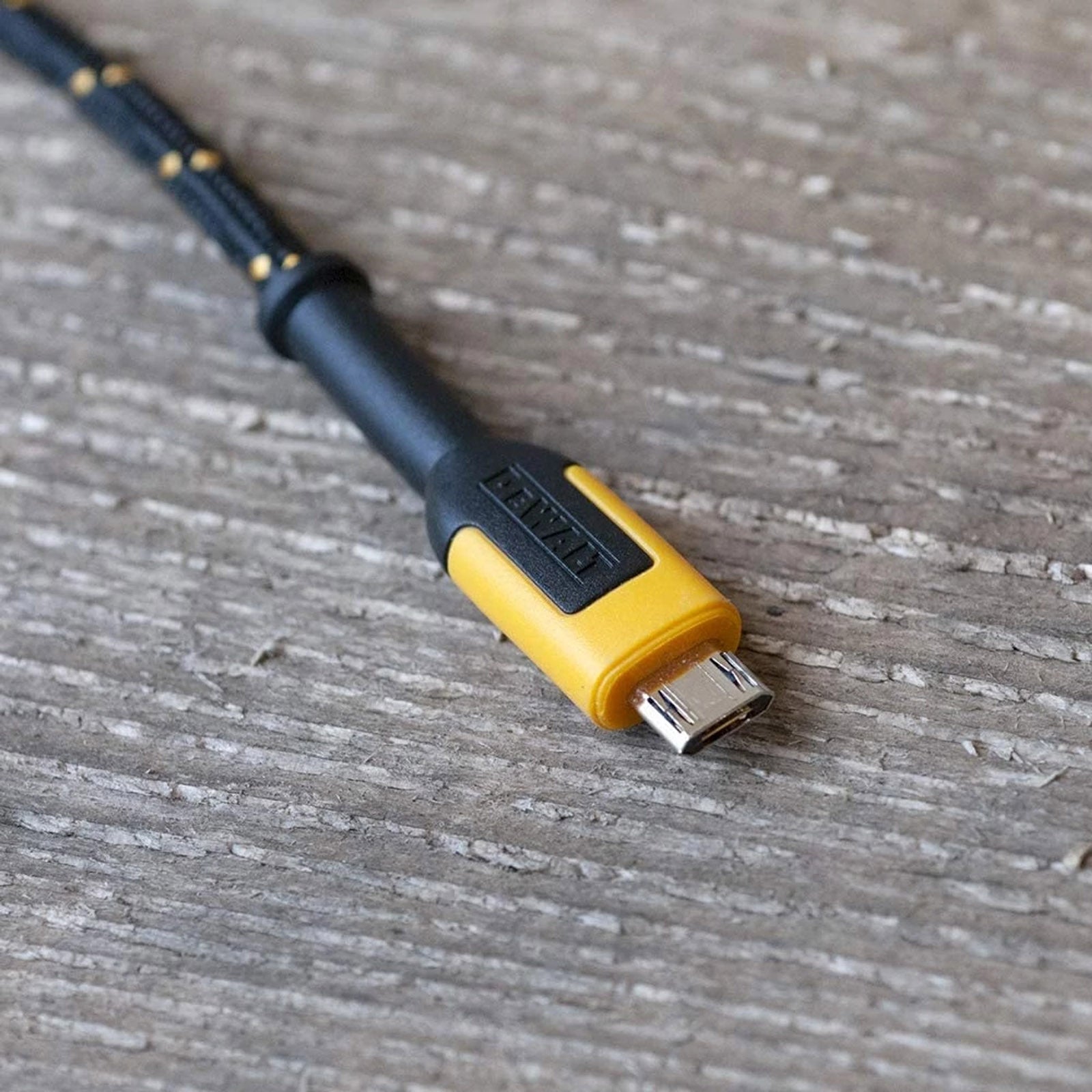 DeWALT 1.8m Micro-USB to USB Charging Cable, Kevlar Reinforced 1311322DWE