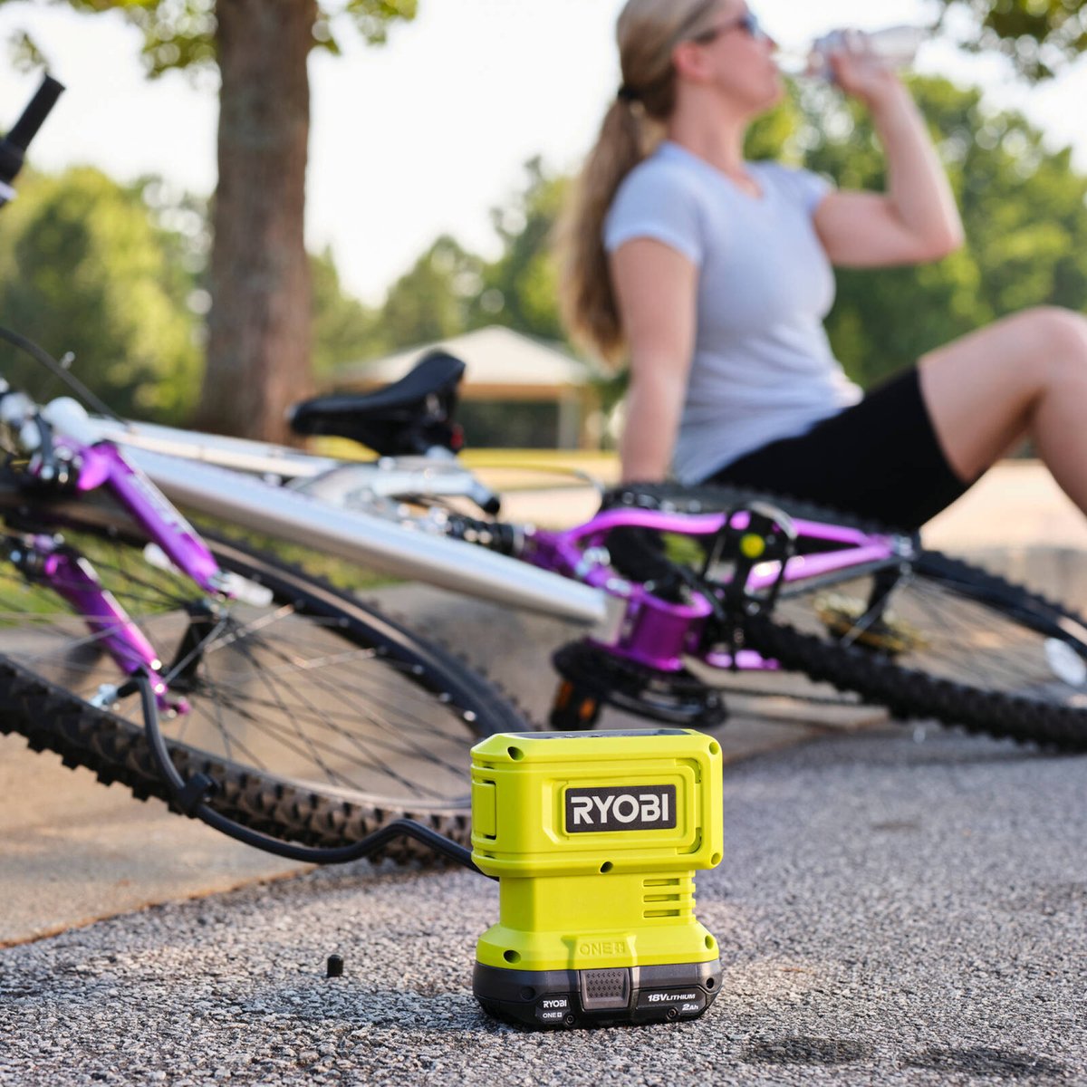 Ryobi 18V ONE+ High Pressure Inflator 160 PSI Skin Only RPI18