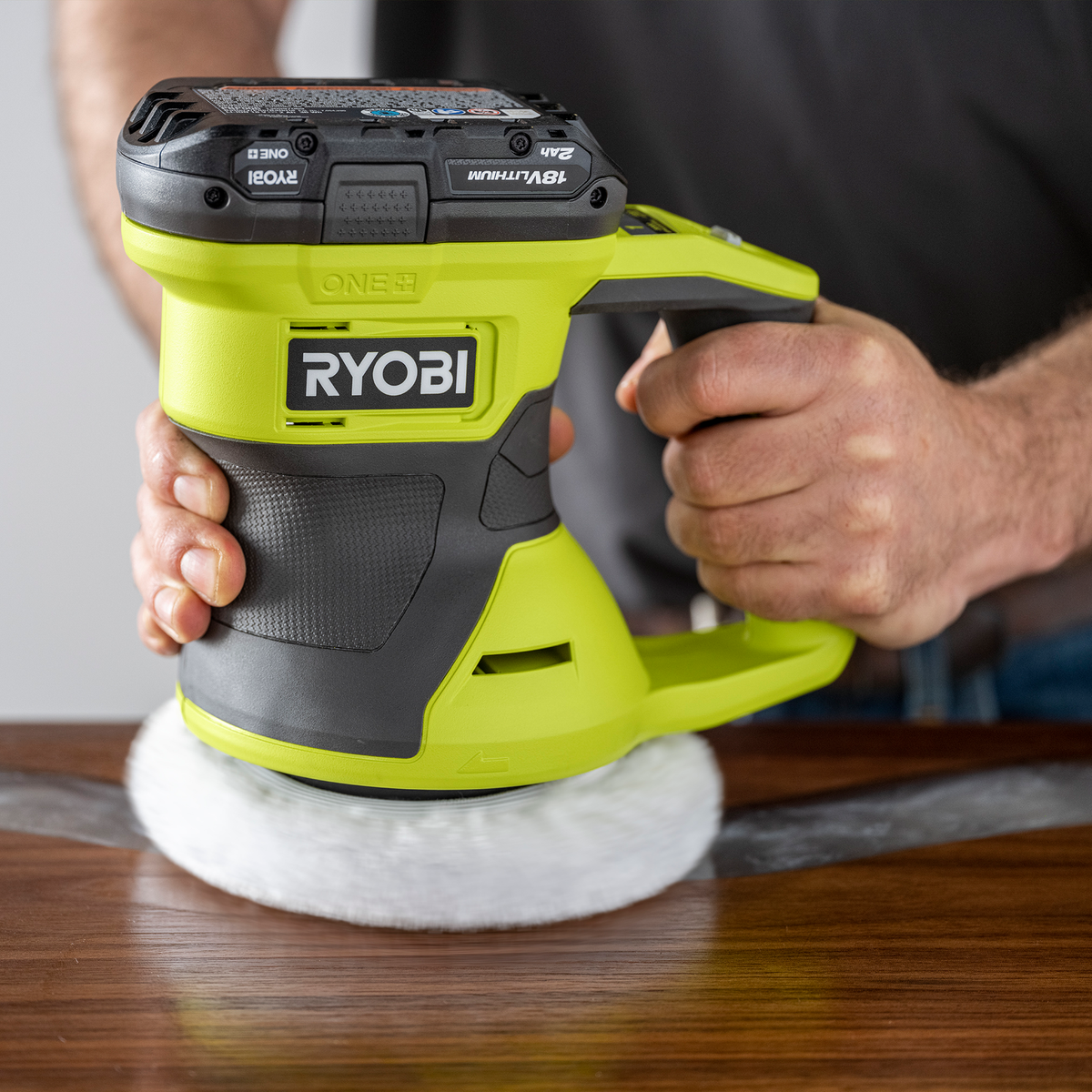 Ryobi 18V One Random Orbital Buffer Polisher 150mm - Cordless - Swirl-Free Finish - SuperSaverAU - view 4