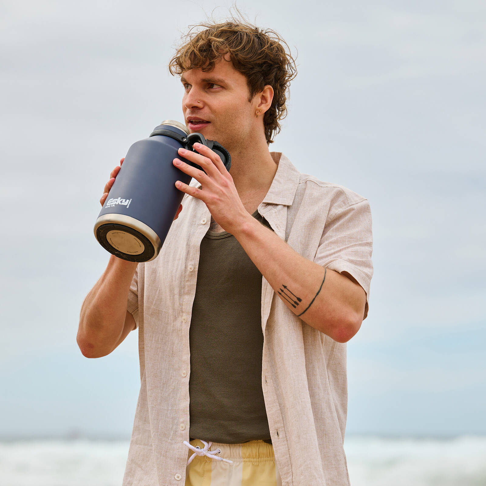 Esky 1.8L Blue Manly Hydration Drink Bottle Flask