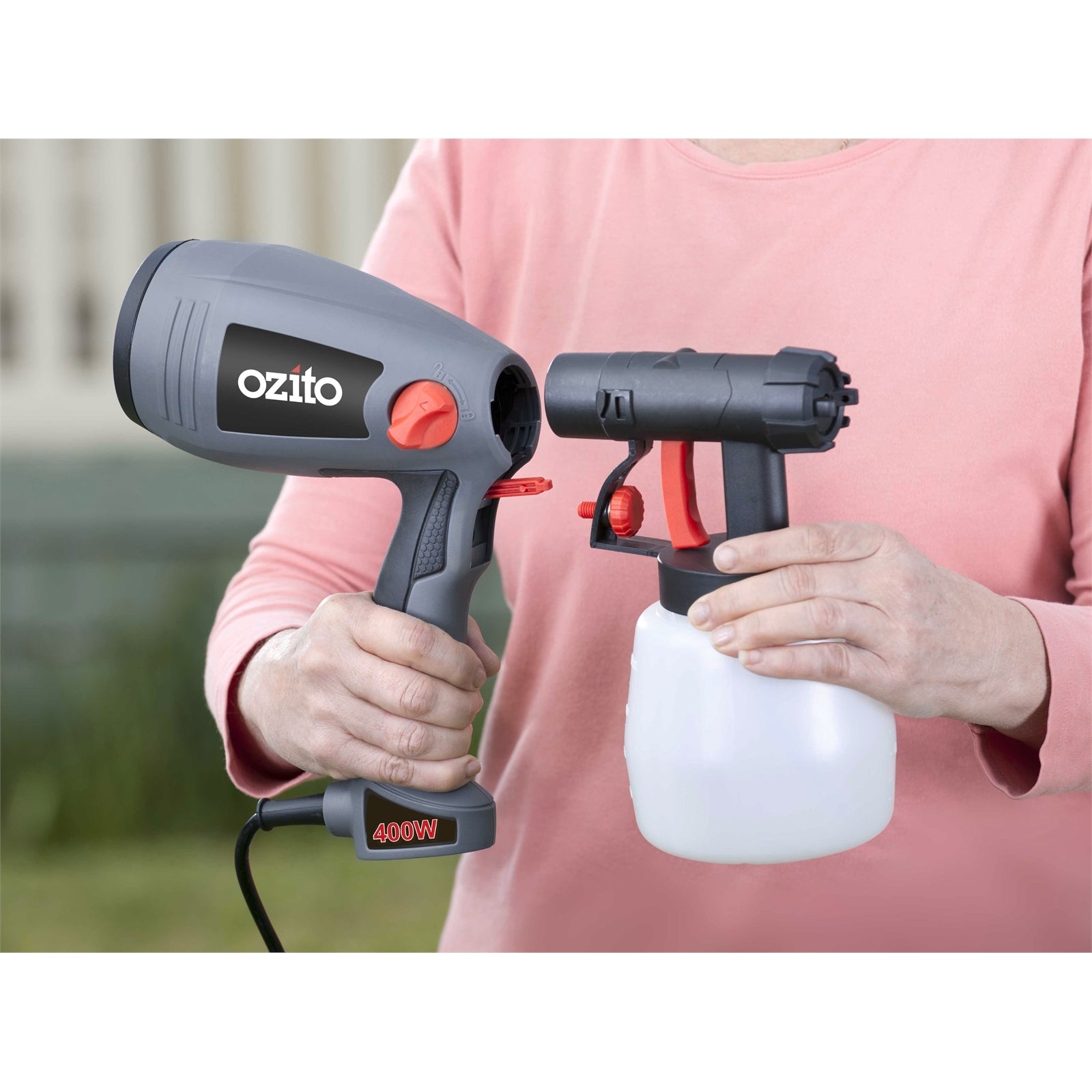 Ozito 400W Power Paint Spray Gun SGP-300 with 800ml Reservoir and 3 Spray Settings