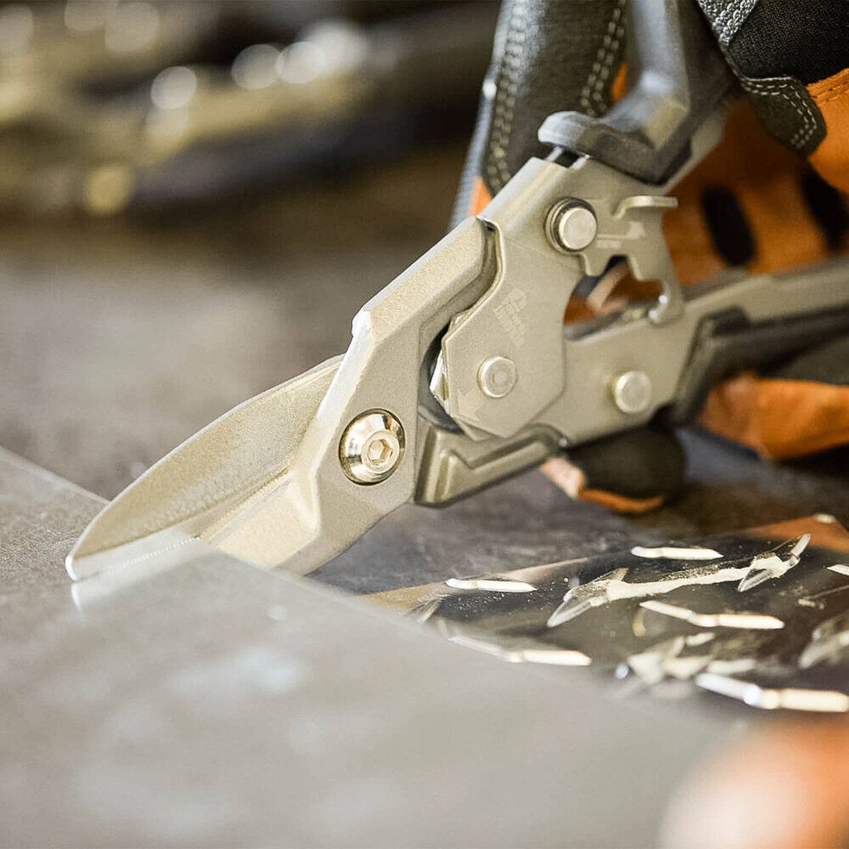 ToughBuilt Straight Cut Aviation Snips Chrome Molybdenum