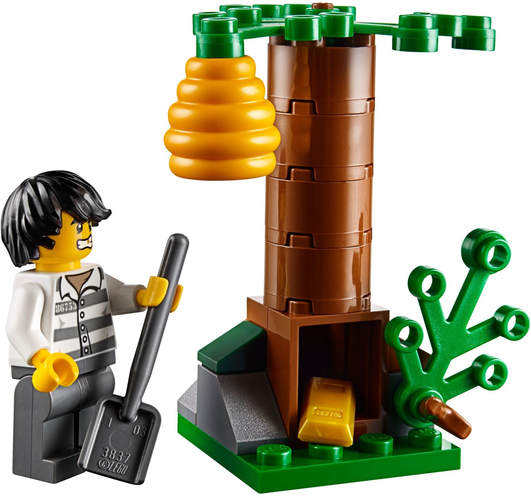 LEGO 60171 Mountain Police ATV Arrest Crooks Tree Hideout - SuperSaverAU - view 3