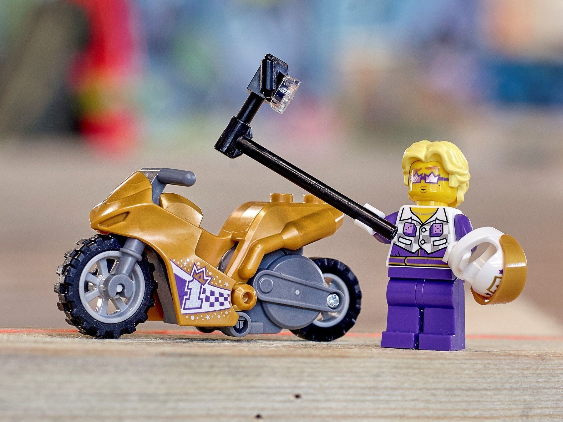 LEGO 60309 Selfie Stunt Bike: Flywheel Motorcycle Toy with Spotlight - SuperSaverAU - view 6