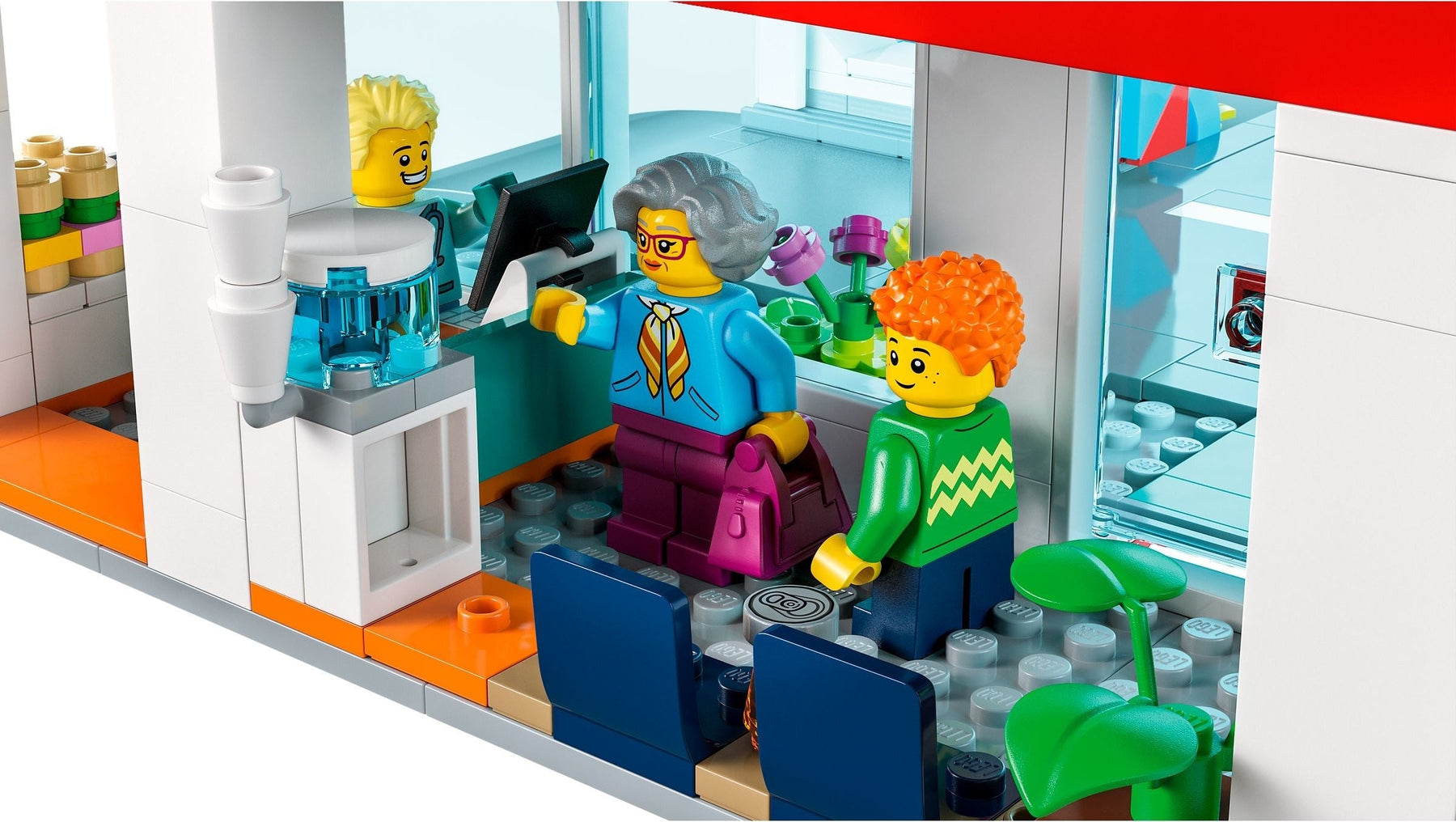 LEGO CITY: Hospital (60330) - Retired - SuperSaverAU - view 4