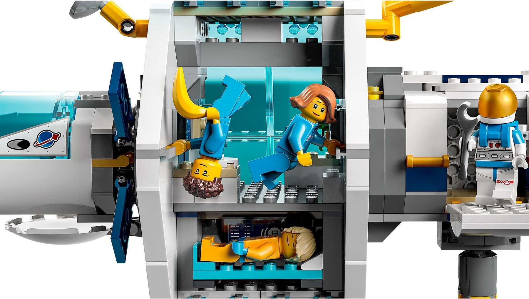 LEGO 60349 Lunar Space Station: Build & Explore the Moon! - SuperSaverAU - view 5