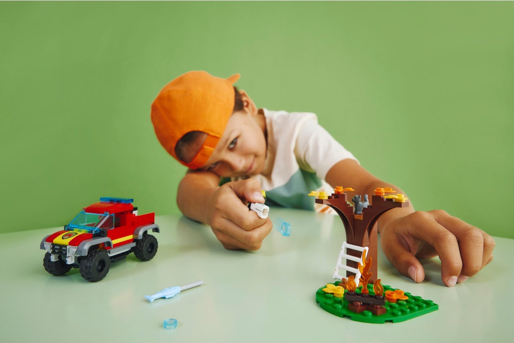 LEGO 60393 4x4 Fire Truck Rescue – Action-Packed Firefighting Playset for Kids - SuperSaverAU - view 6