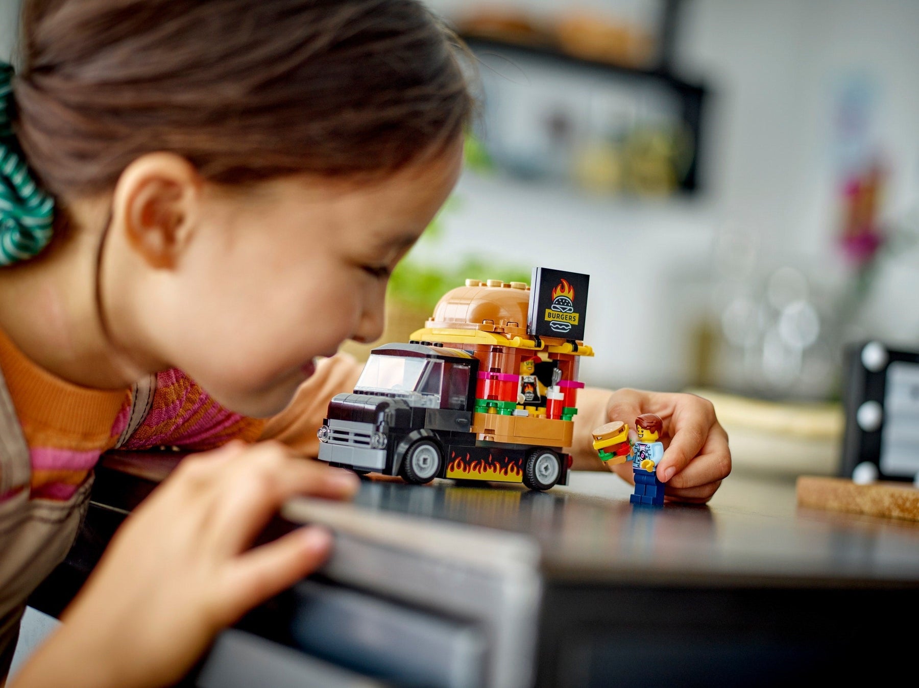 LEGO City Series 60404 Burger Van- Auzzi Store