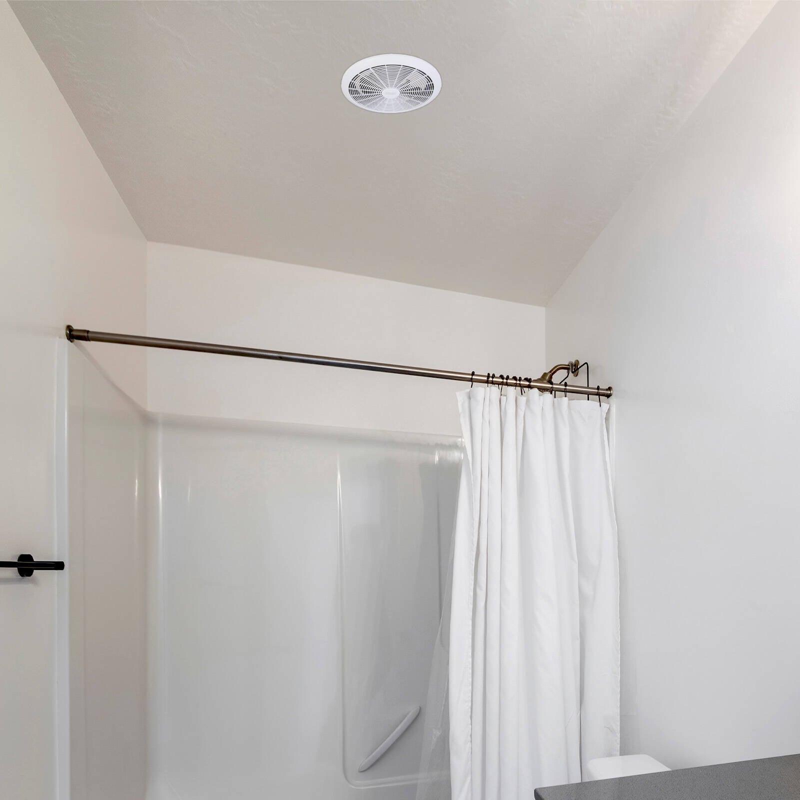 Arlec 250mm White Ceiling Exhaust Fan - 350m3/hr, Ball Bearing 38W, EX25