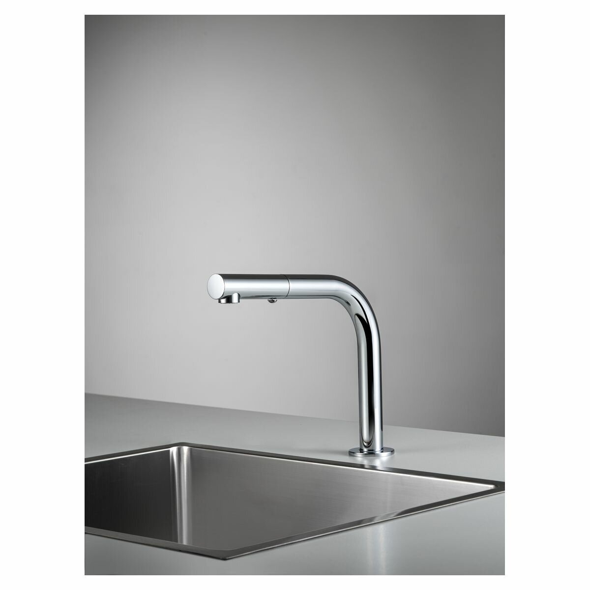Rogerseller Tonic Square Sink Outlet with Pull Out Spray - Chrome, 5 Star WELS - 3606015201