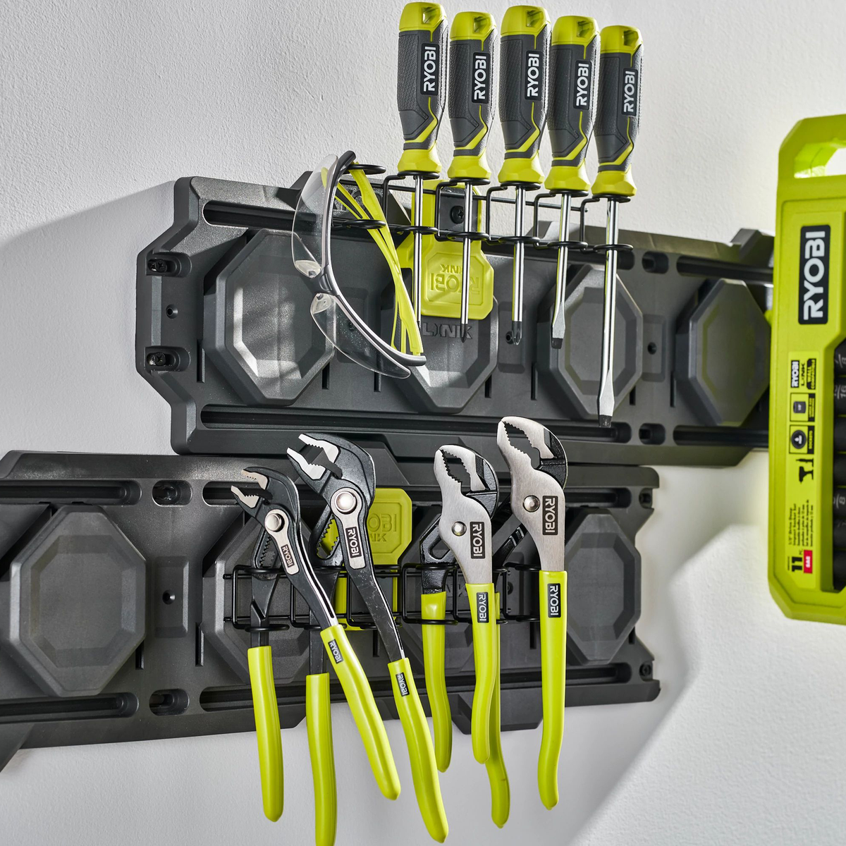 Ryobi Link Reversible Screwdriver Holder - Holds 6 Tools - 100mm x 66mm x 242mm - SuperSaverAU - view 4
