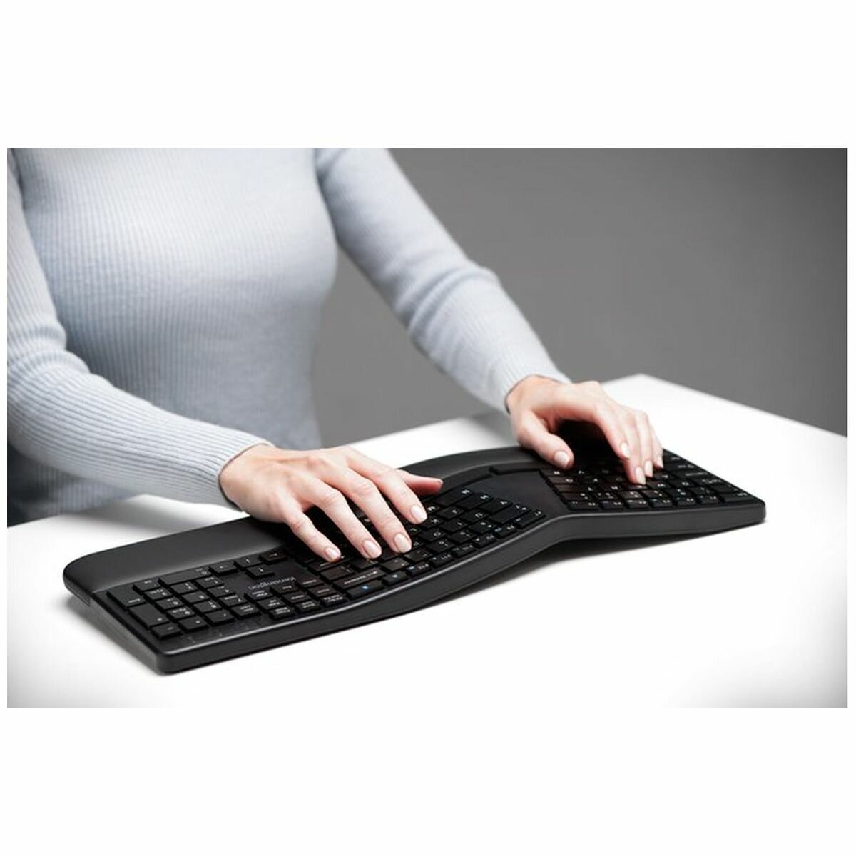 Kensington Pro Fit Ergo Wireless Keyboard - Split Sloped Layout, Wrist Rest, Quiet Keys, Black - 4830591
