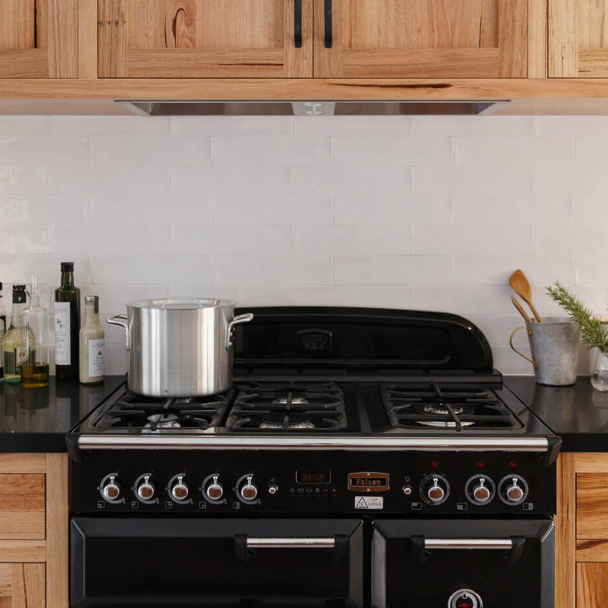 Schweigen 90cm Undermount Rangehood - Stainless Steel, 1600m³/h Isodrive SP Motor, Timer - UM-9SPPAK