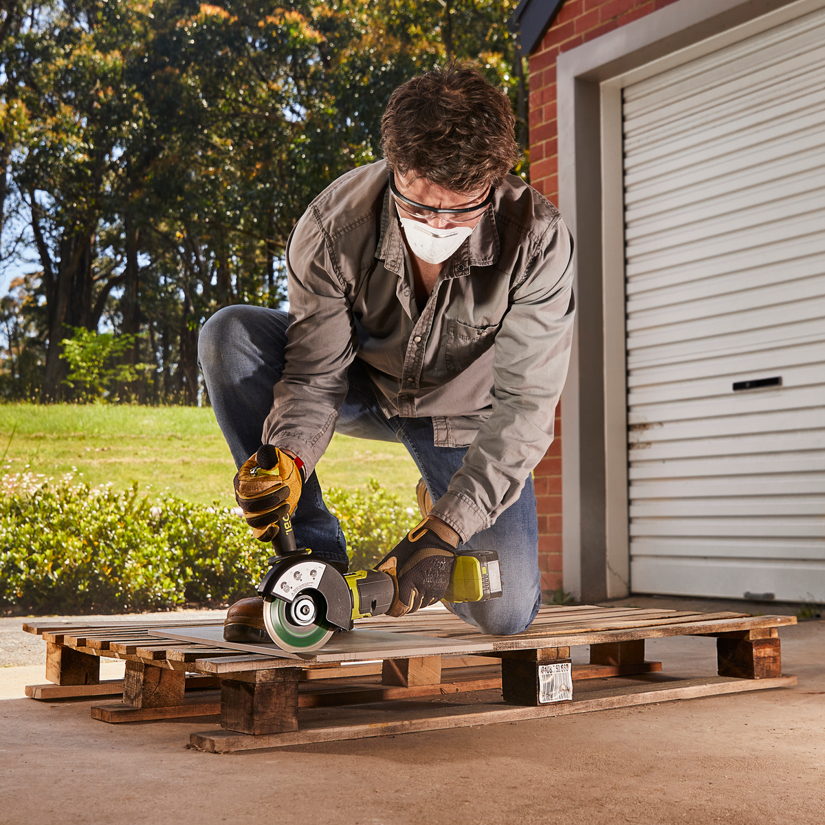 Ryobi 18V ONE+ Angle Grinder Tool Only - 125mm - 9000rpm - Cordless - SuperSaverAU - view 3