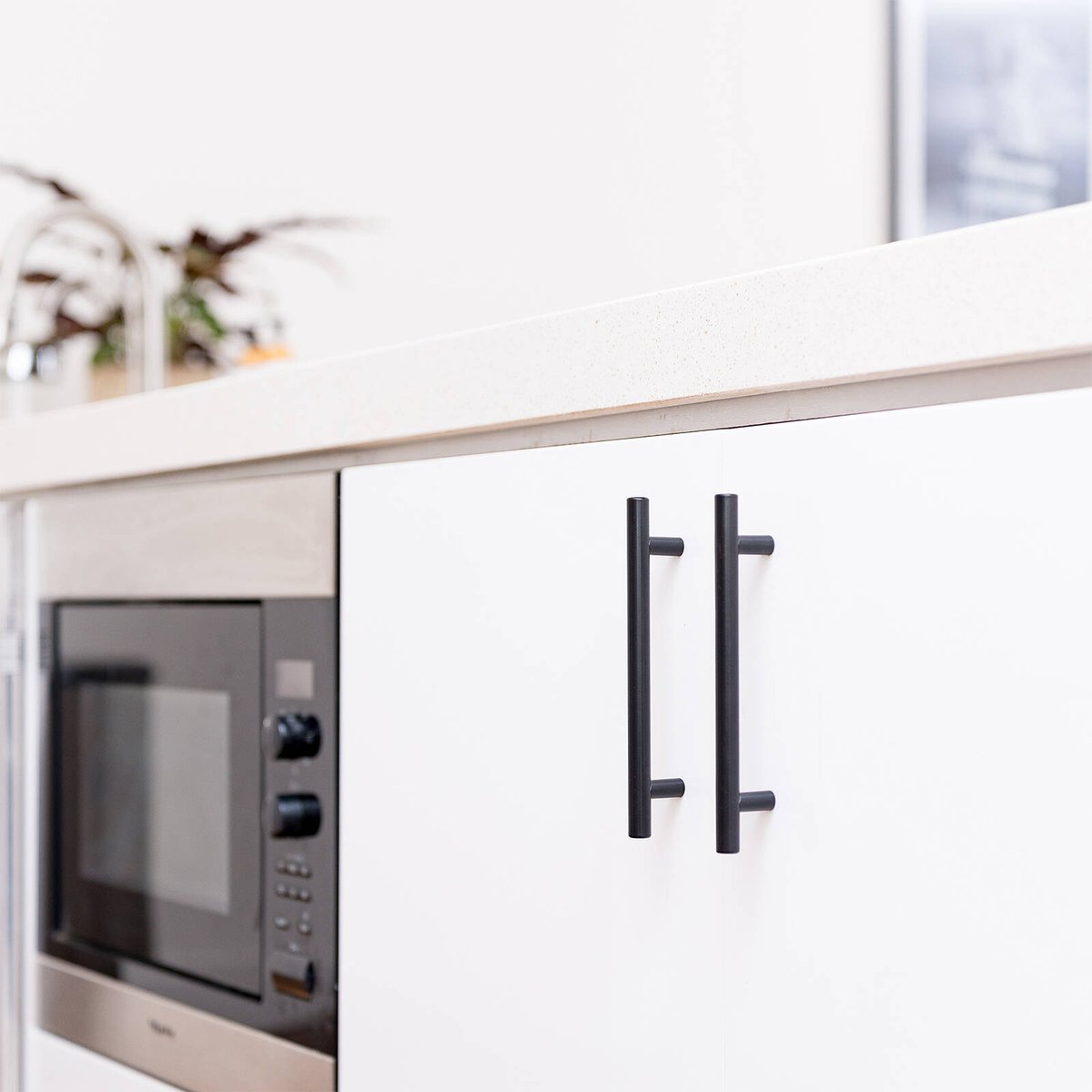 Taskmaster 128mm Matte Black Hollow T Steel Cabinet Handle