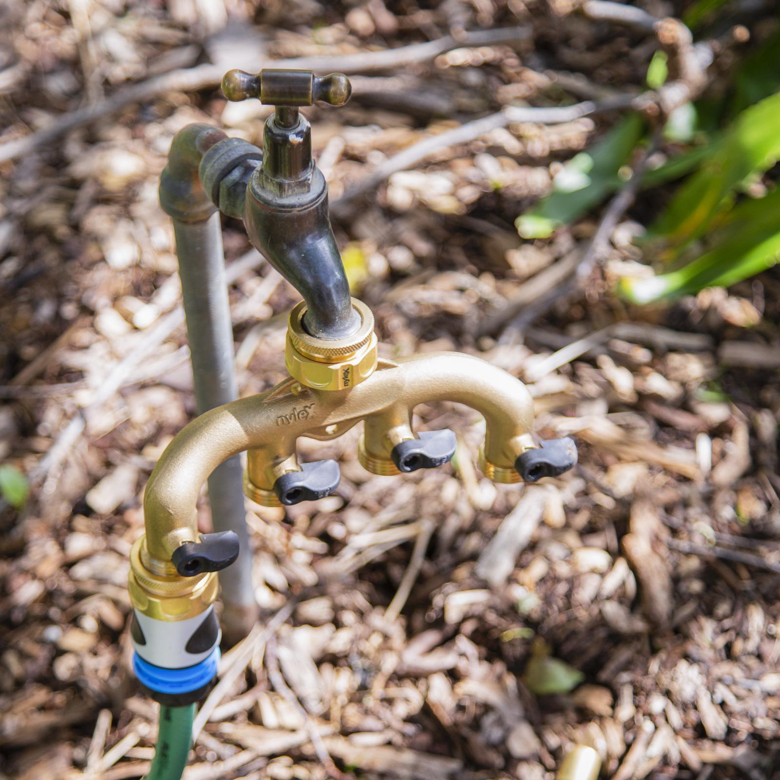 Nylex Brass 4 Way Tap Adaptor Manifold