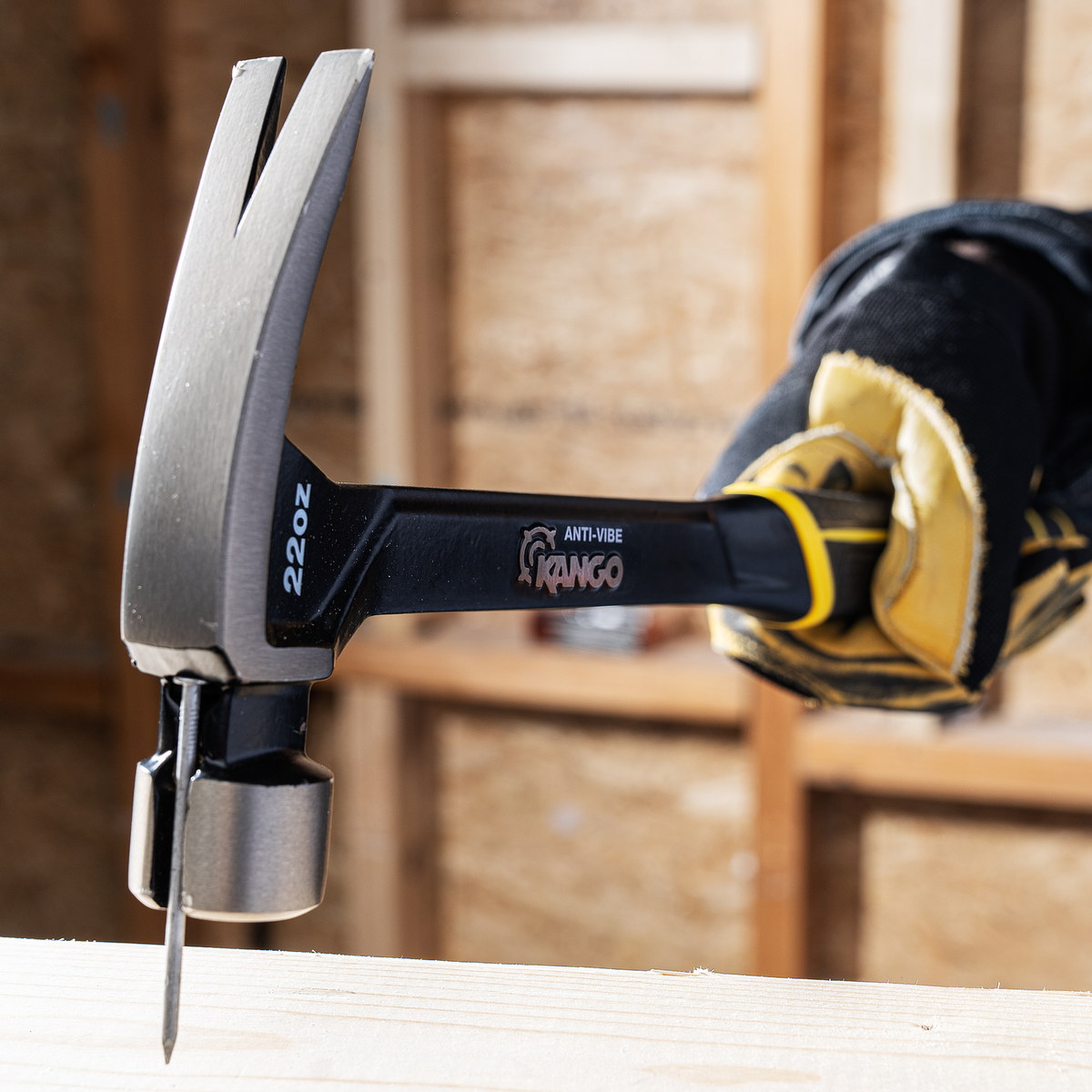 Kango 22oz Steel Anti Vibe Framing Hammer - 35mm x 370mm - Durable, Comfortable - SuperSaverAU - view 3