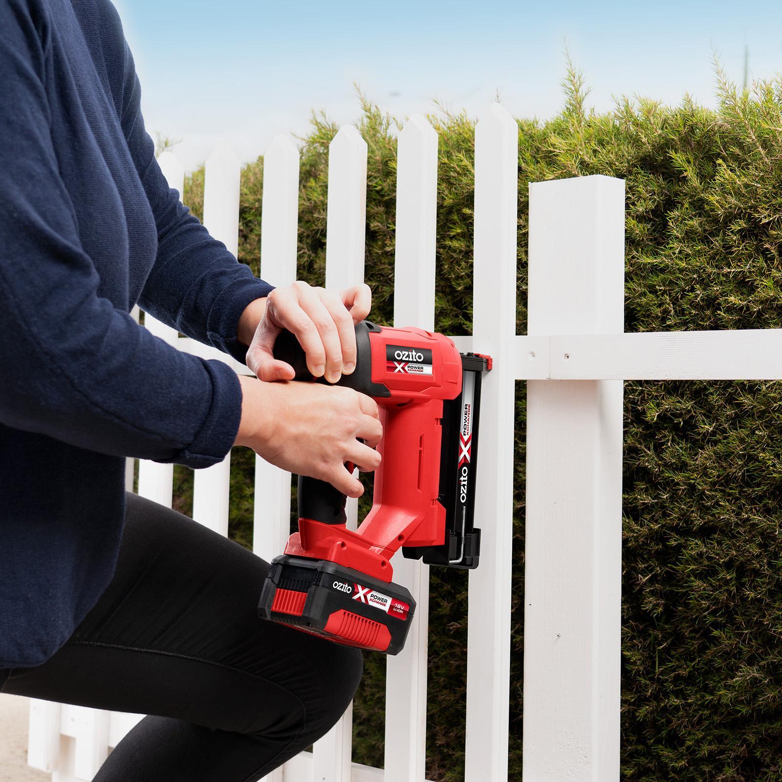 Ozito PXC 18V Cordless 2-in-1 Nail & Staple Gun PXNGS-018 - Skin Only
