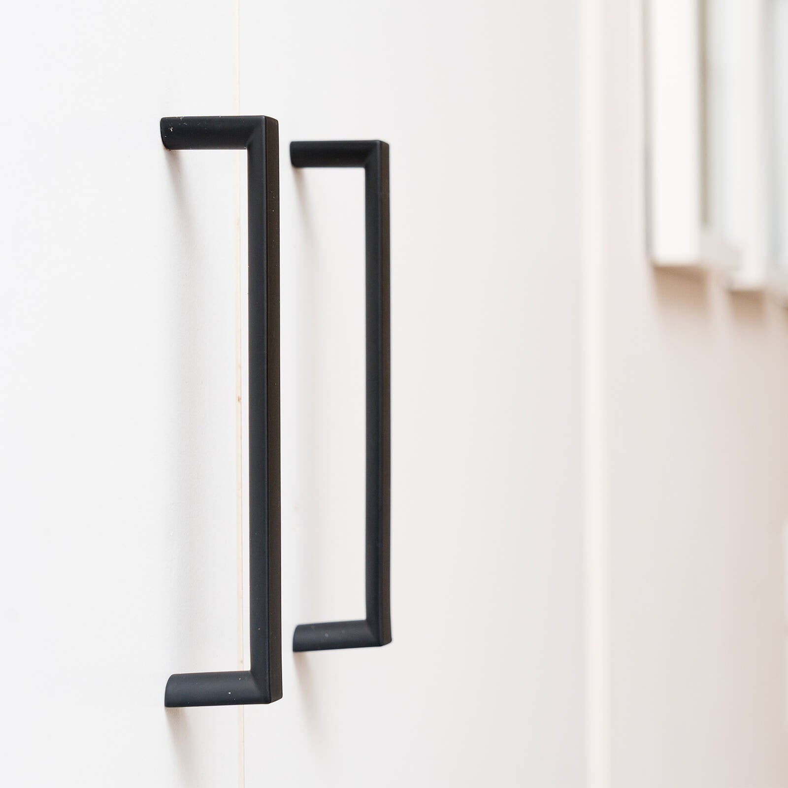 Taskmaster 128mm Matte Black 1/2 Round Cabinet Handle 10 Pack