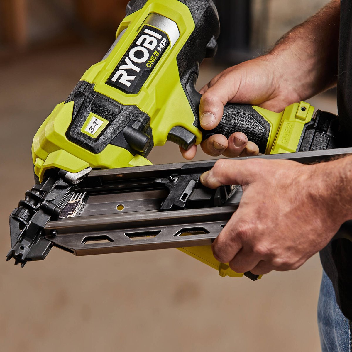 Ryobi 18V ONE+ HP Brushless AirStrike Framing Nailer 30-34° - 4Ah Kit - Cordless - SuperSaverAU - view 2