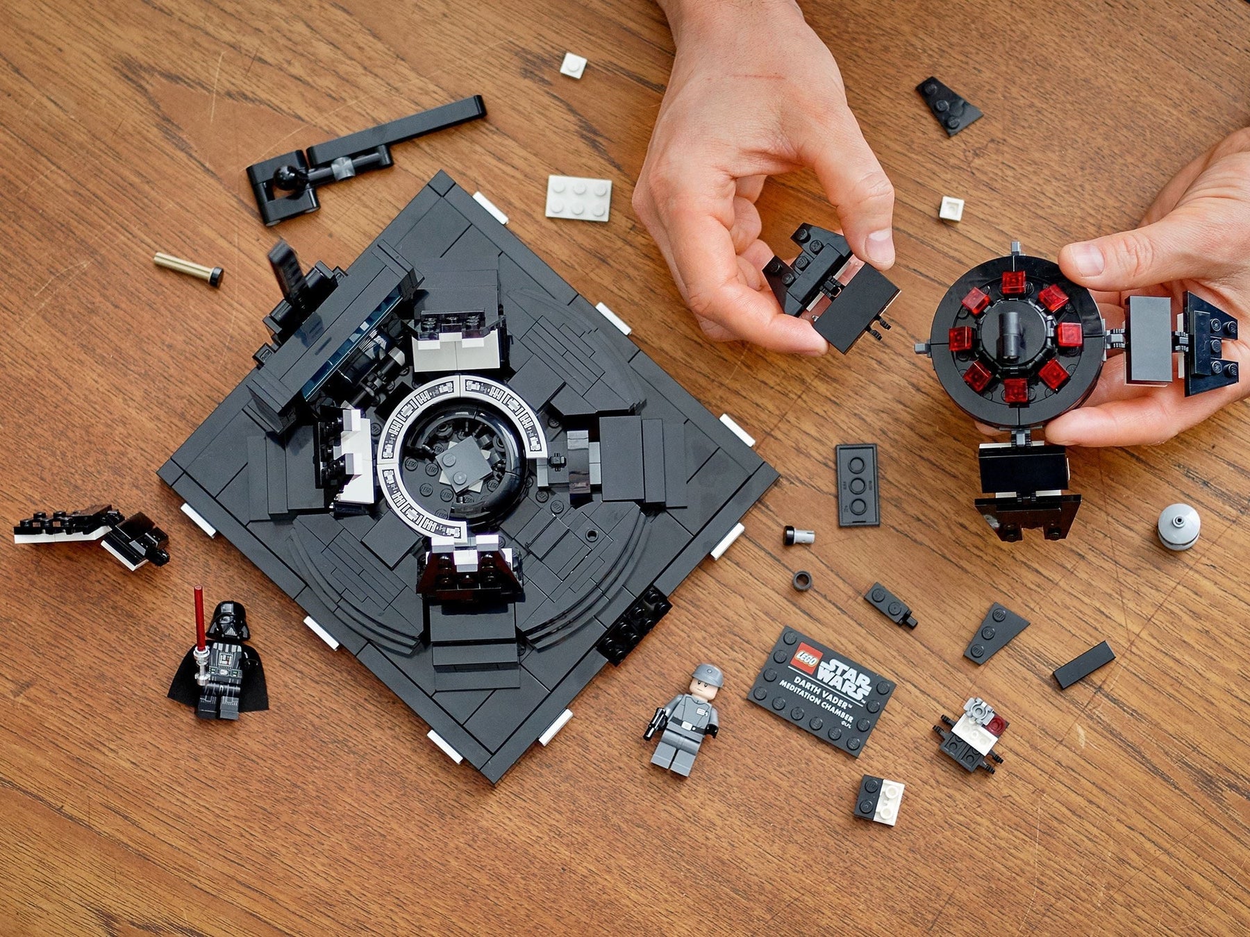 LEGO 75296 Darth Vader Meditation Chamber Set - SuperSaverAU - view 7