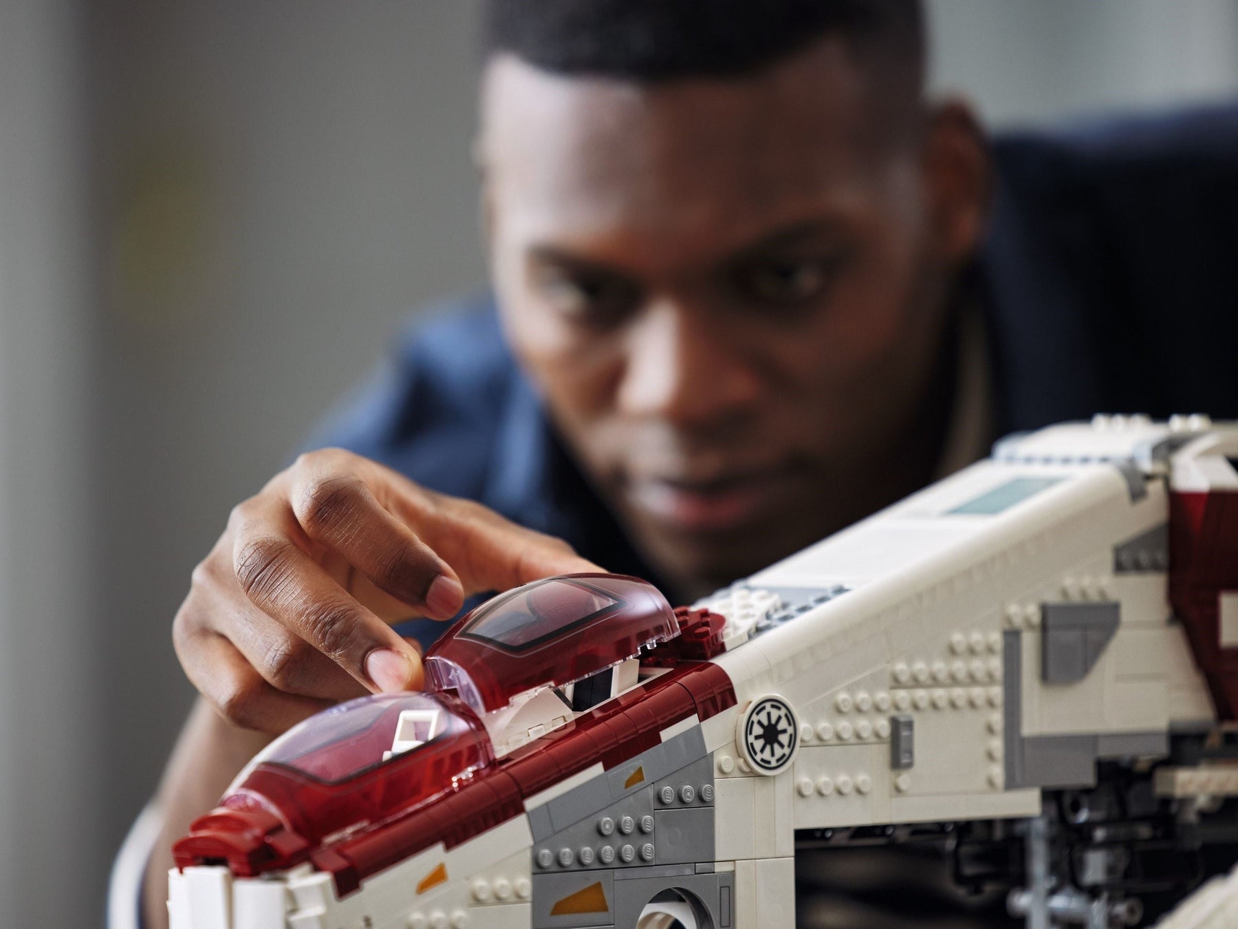 LEGO 75309 Republic Gunship - UCS Star Wars Set - SuperSaverAU - view 5