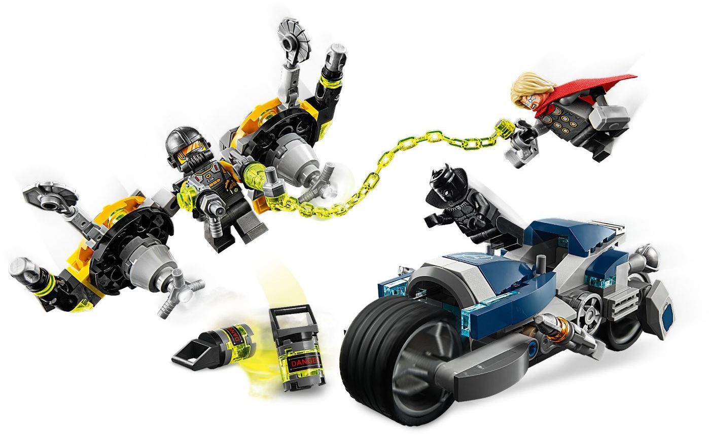 LEGO Marvel Super Heroes 76142: Avengers Speeder Bike Attack- Auzzi Store