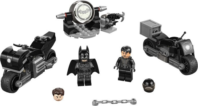 LEGO 76179 Batman & Selina Kyle Motorcycle Pursuit - SuperSaverAU - view 1