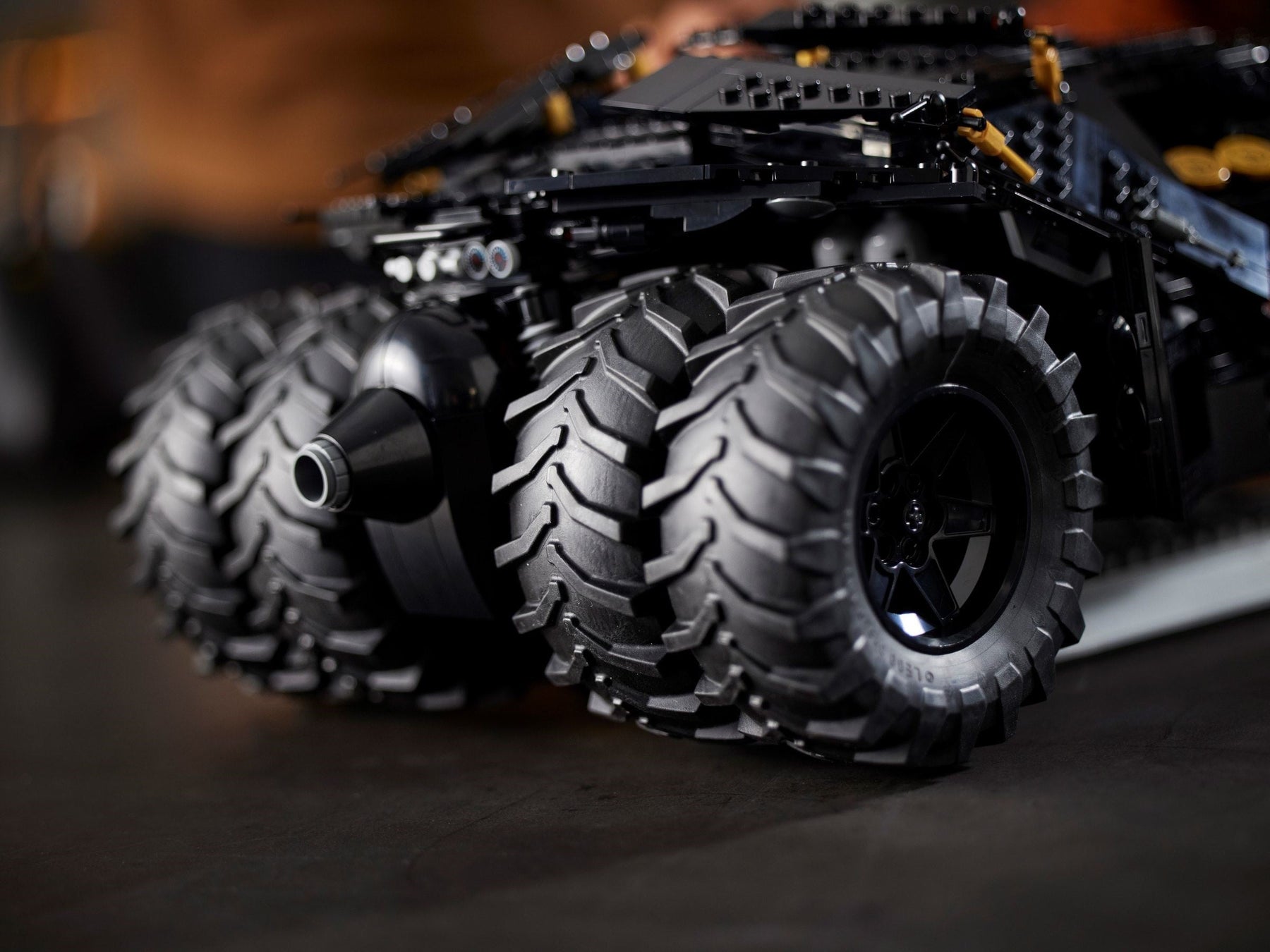 LEGO DC Super Heroes Batman Batmobile Tumbler (76240) - SuperSaverAU - view 7