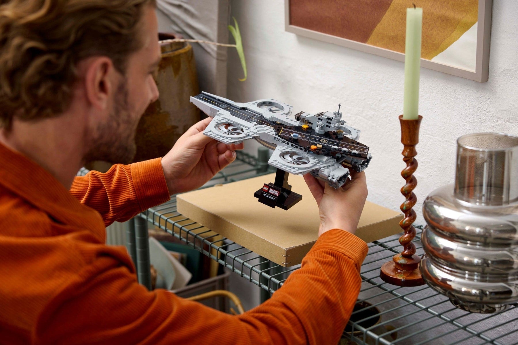 LEGO Marvel The Avengers Helicarrier 76295 - SuperSaverAU - view 4