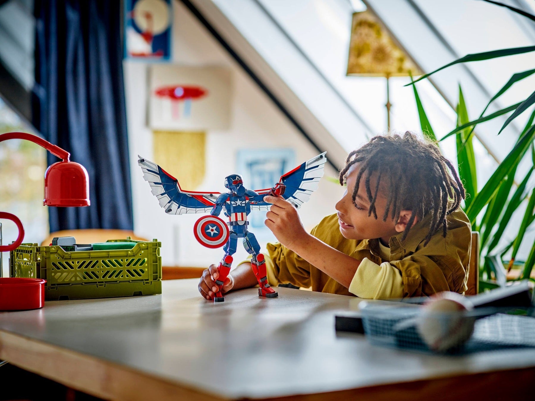 LEGO Marvel 76295 Captain America Construction Figure - SuperSaverAU - view 4