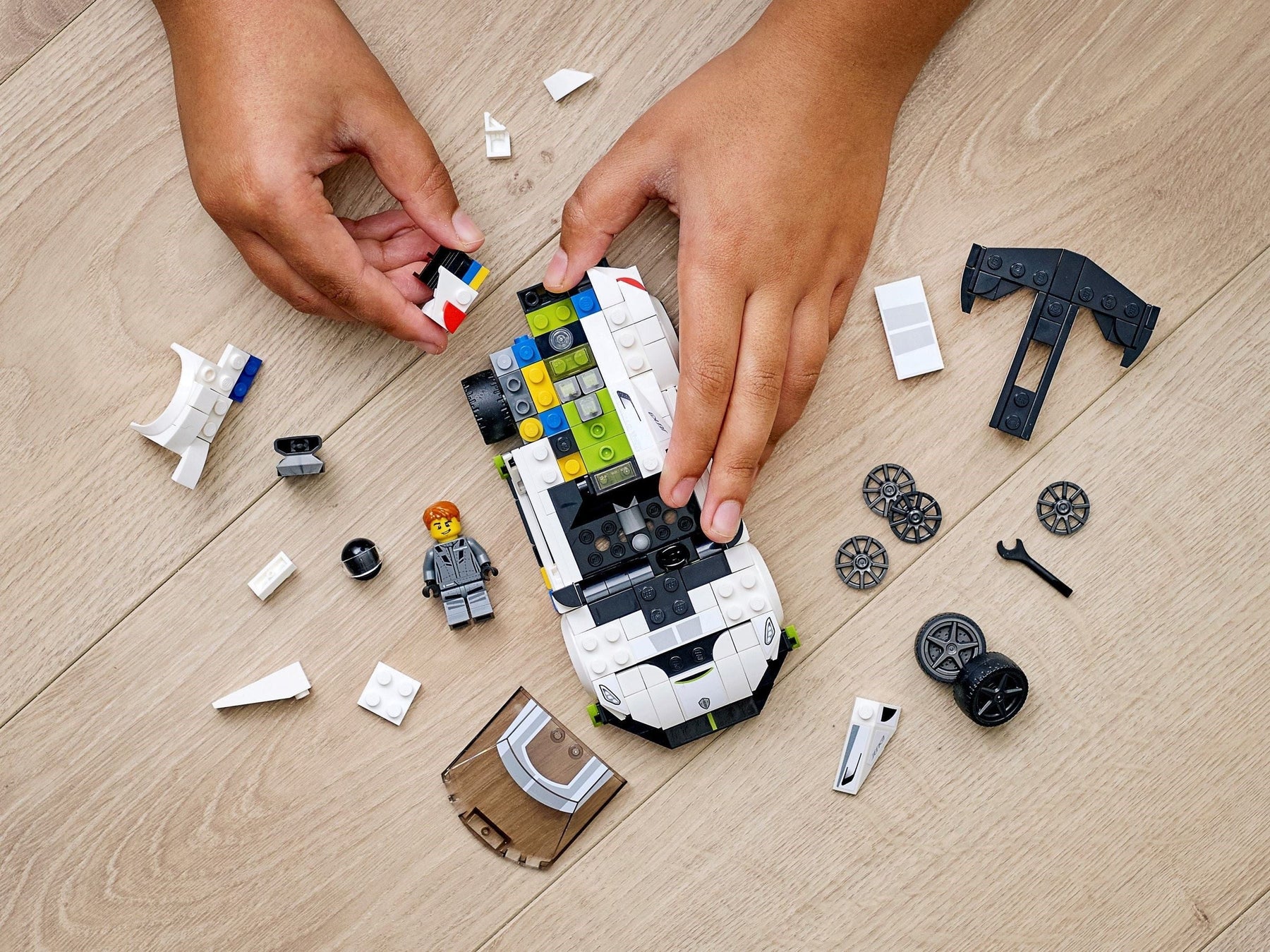 LEGO Speed Champion Series 76900 Koenigsegg Jesko- Auzzi Store