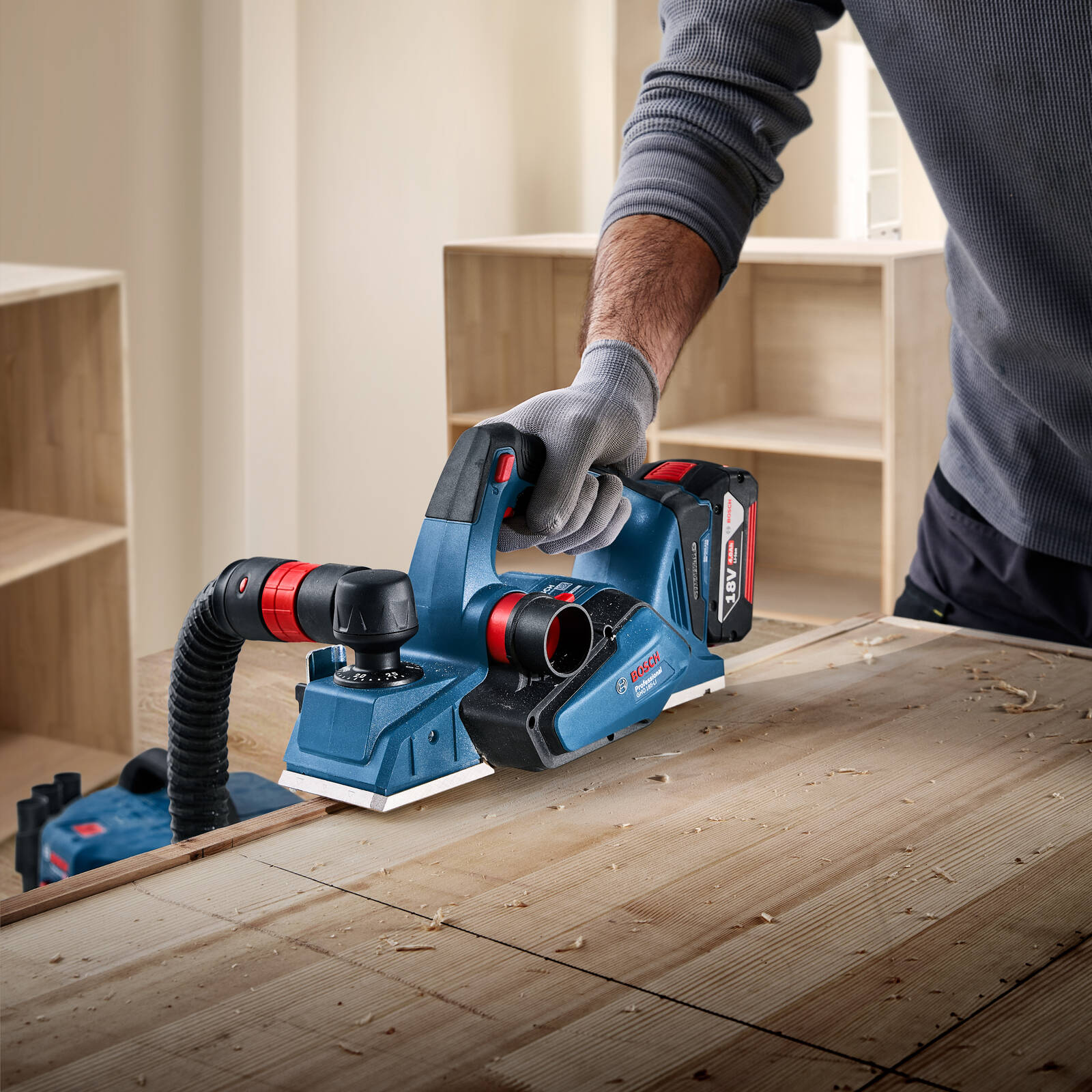 Bosch 18V Professional Cordless Planer GHO 18V-26 - Skin Only