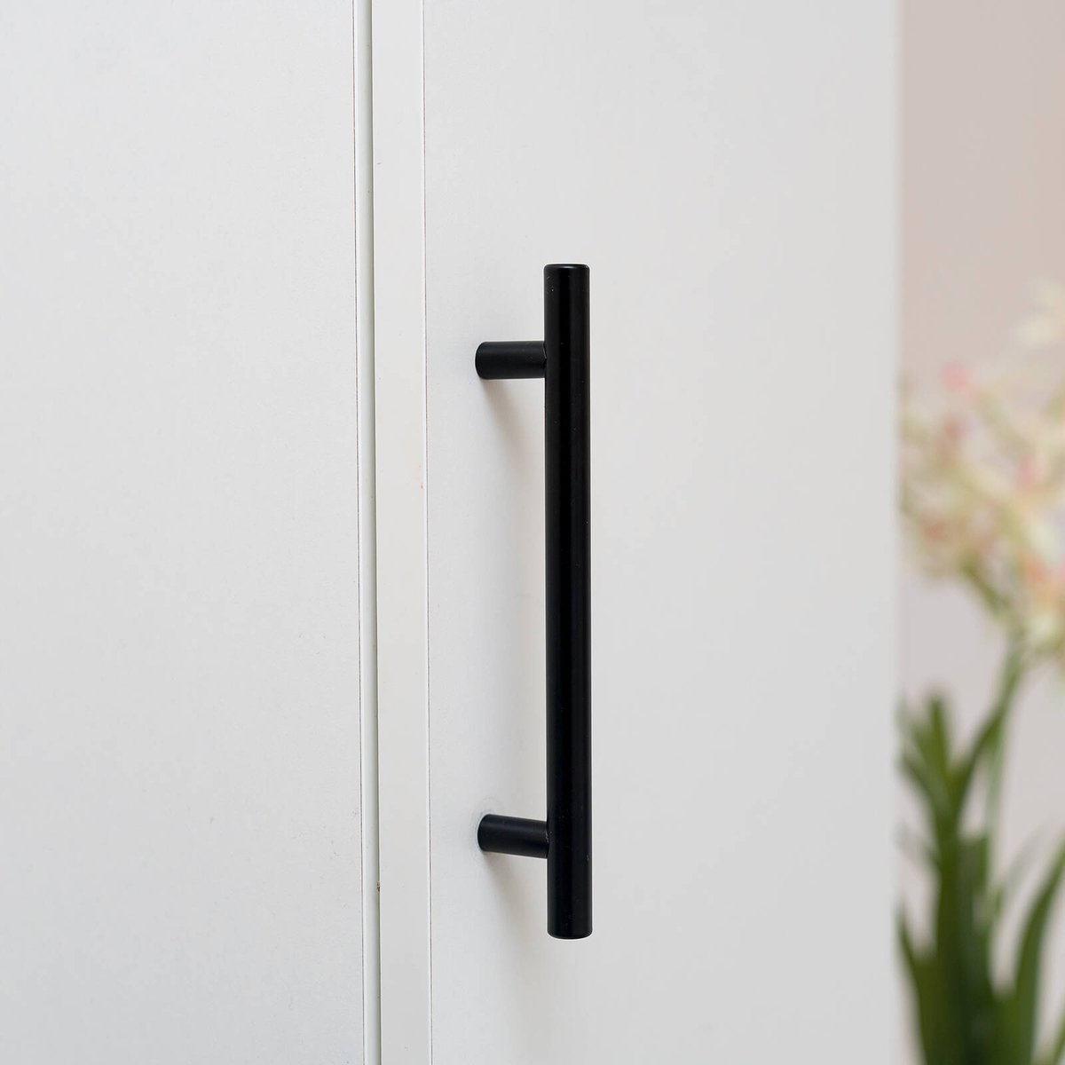 Taskmaster 128mm Matte Black T Handle - 10 Pack Cabinet Handles