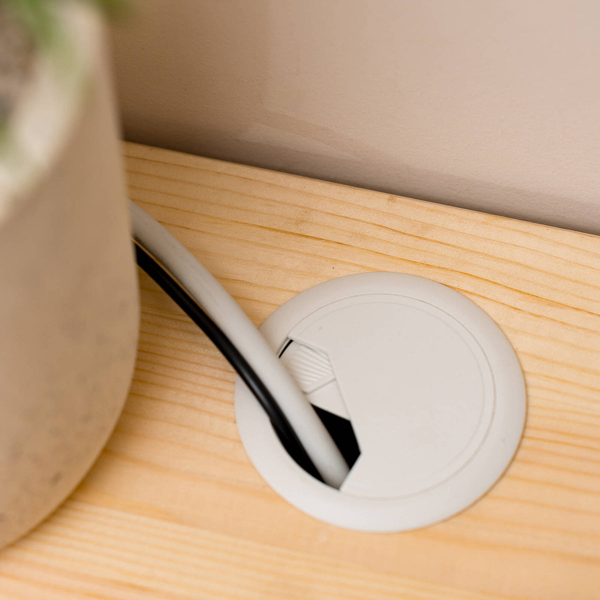Taskmaster 60mm White Cable Duct - Cable Management
