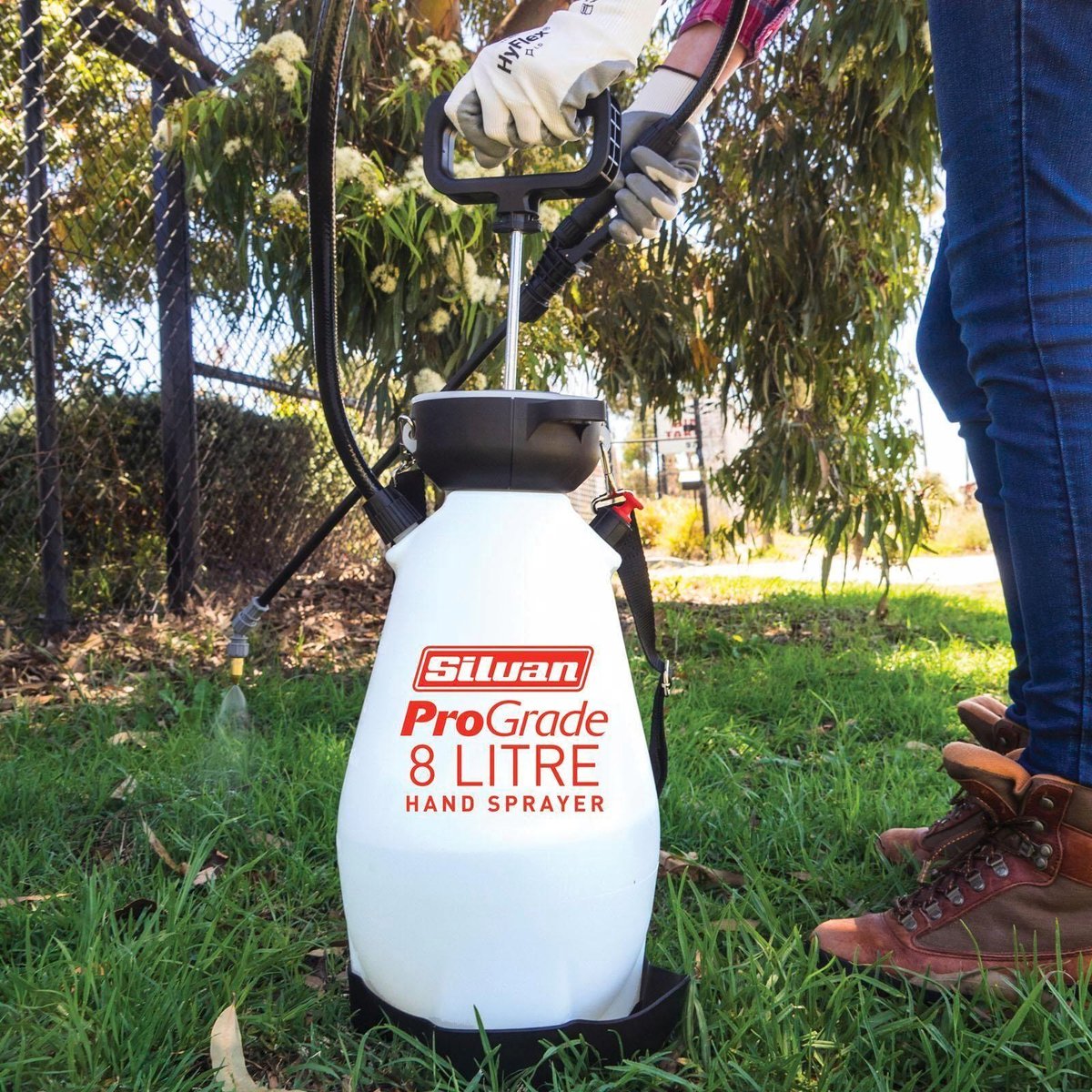 Silvan 8L ProGrade Hand Sprayer 300kPa White