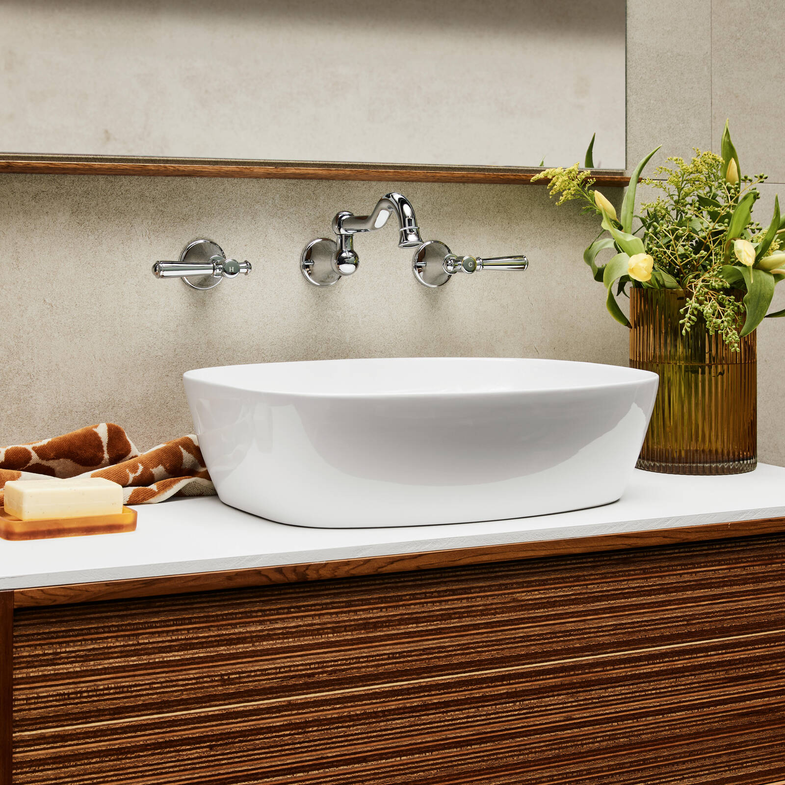 Mondella Maestro Classic Swivel Bath Spout 243mm Chrome Lead Free Brass 6L/min 5 Star WELS