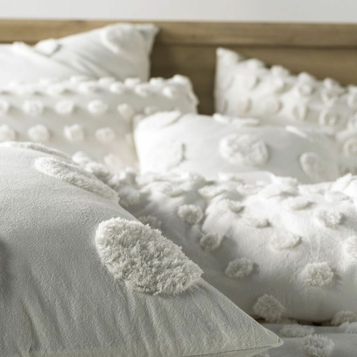 Linen House Haze Single Quilt Cover Set - Cotton, Includes 1 Pillowcase, White - 01702D036