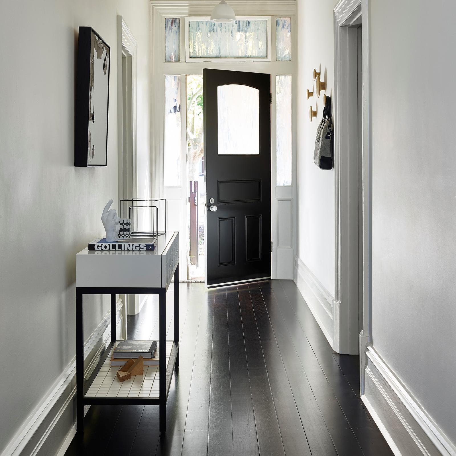 Feast Watson Black Japan Timber Floor Stain & Varnish 4L - Oil Based, Satin, UV Resistant & Waterproof