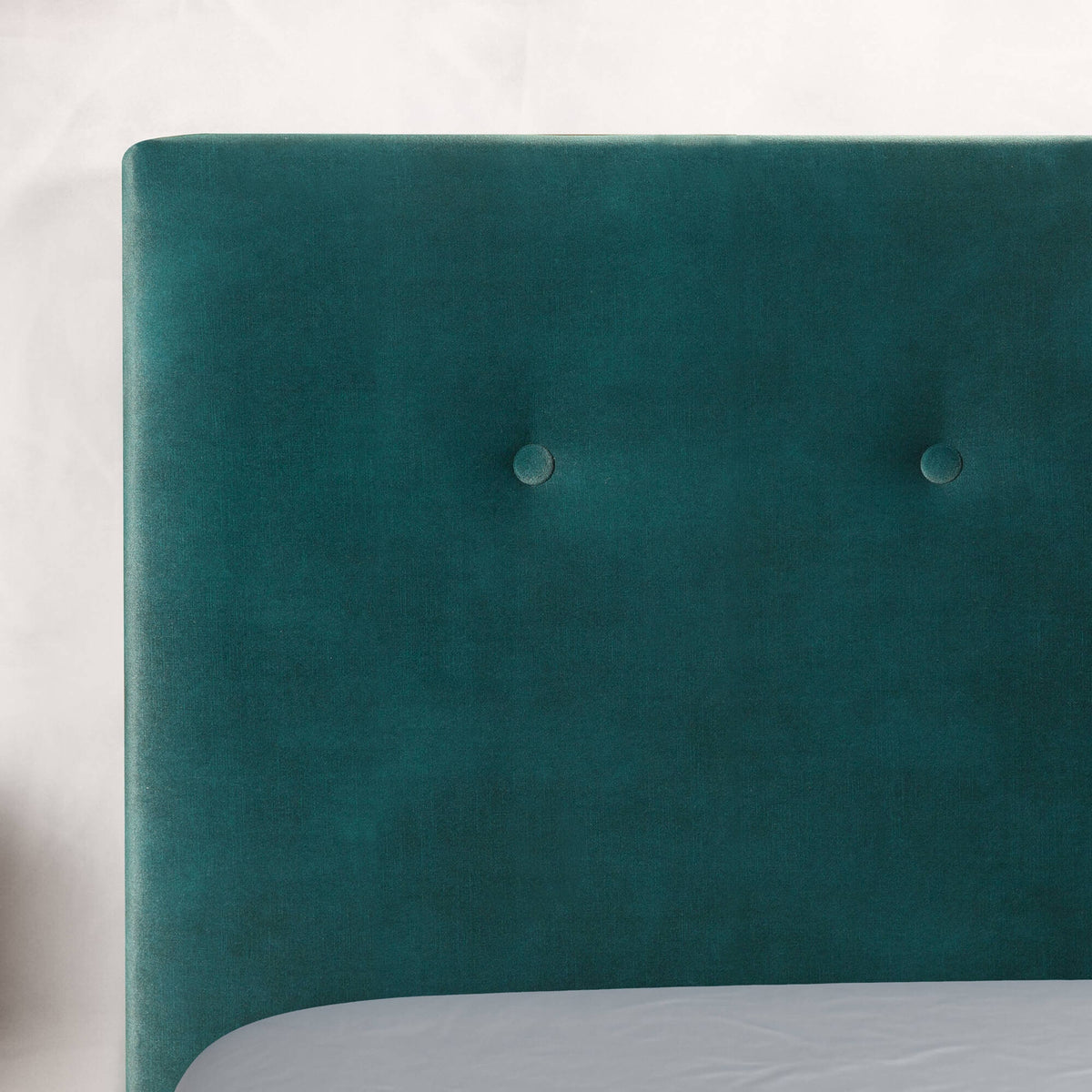 Zinus Double Upholstered Bed Base - Green Velvet, Padded Headboard, Slatted Base, 150kg - AU-FPPOPB-12D