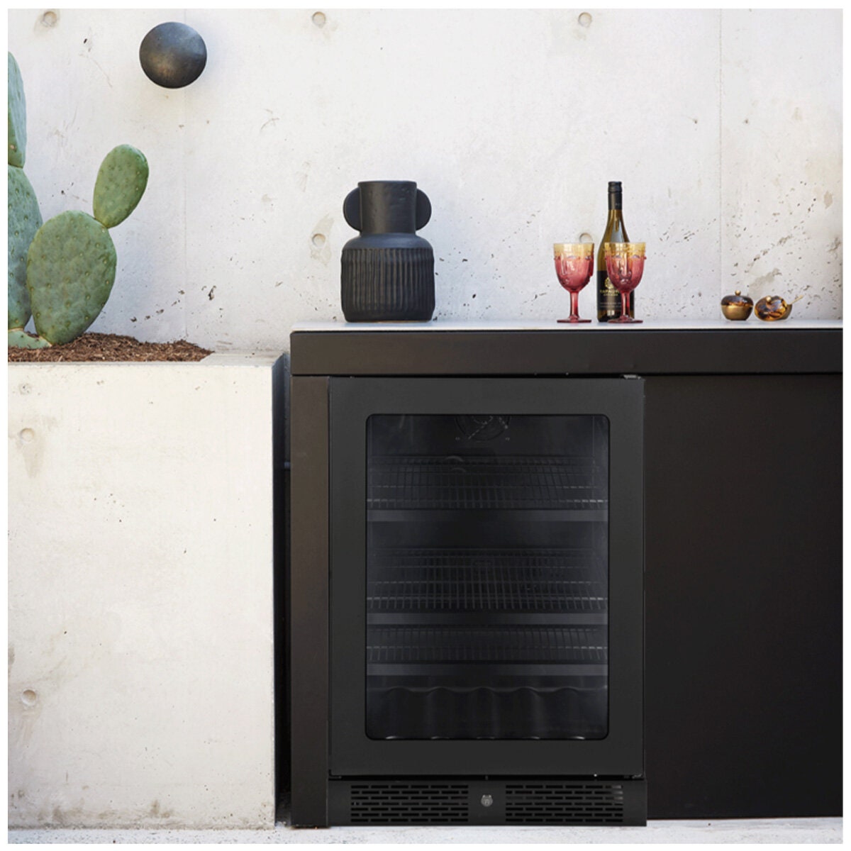 Artusi 146L beverage centre - black smoky glass door, frost free, holds 127 cans - ABC142BV