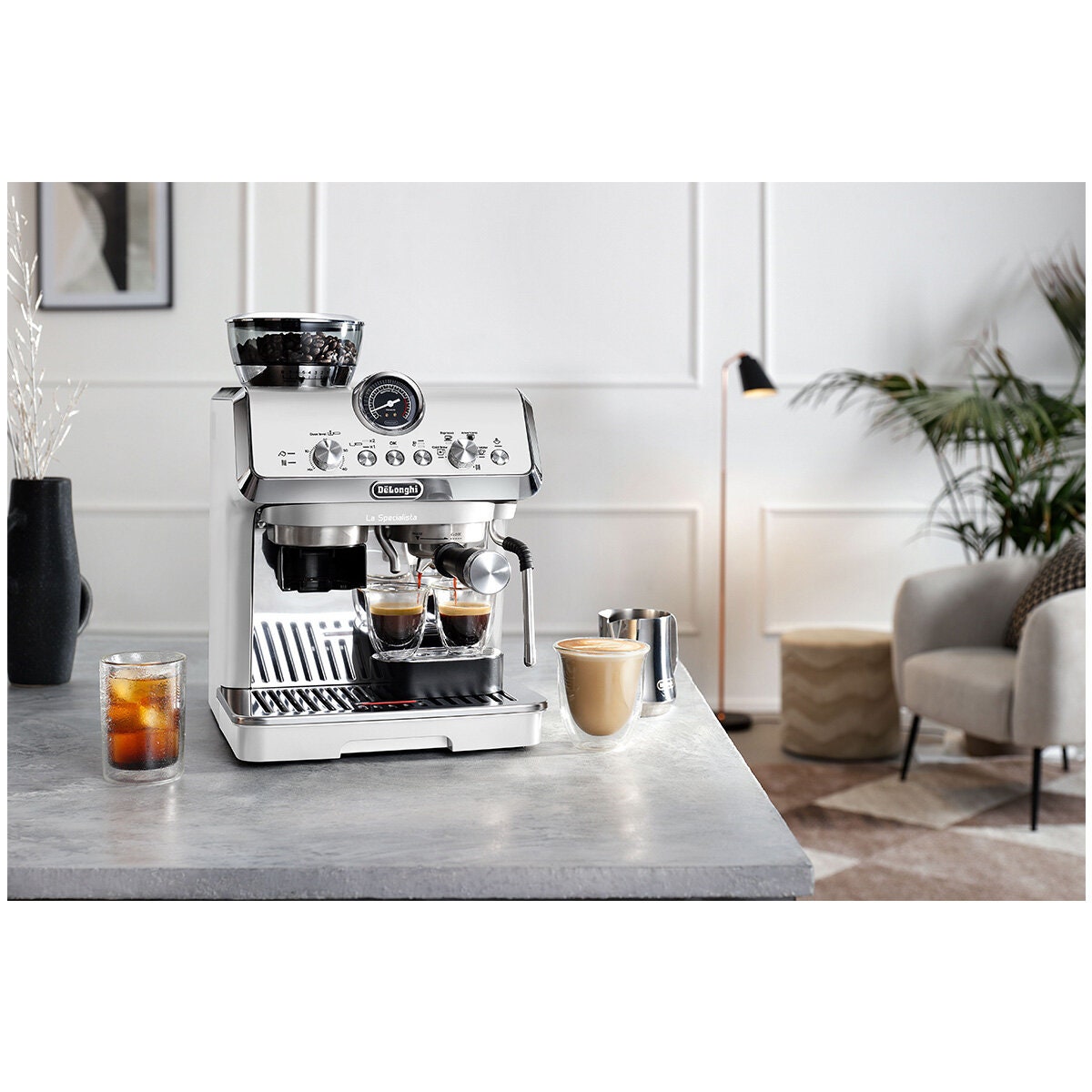 DeLonghi La Specialista Arte Evo Manual Espresso Machine - White - Cold Brew, Eight Grind Settings - EC9255WI