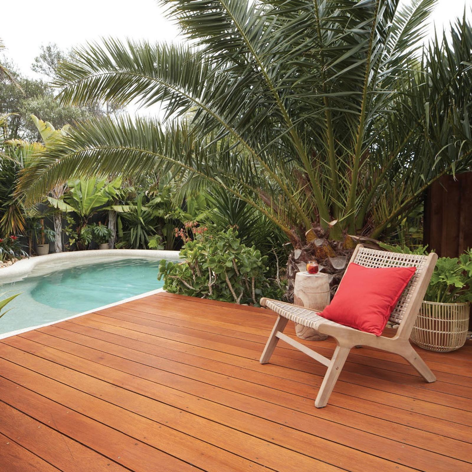 Feast Watson Wet Look Decking Oil 4L - Water Based, UV Resistant, Waterproof Clear Decking Oil