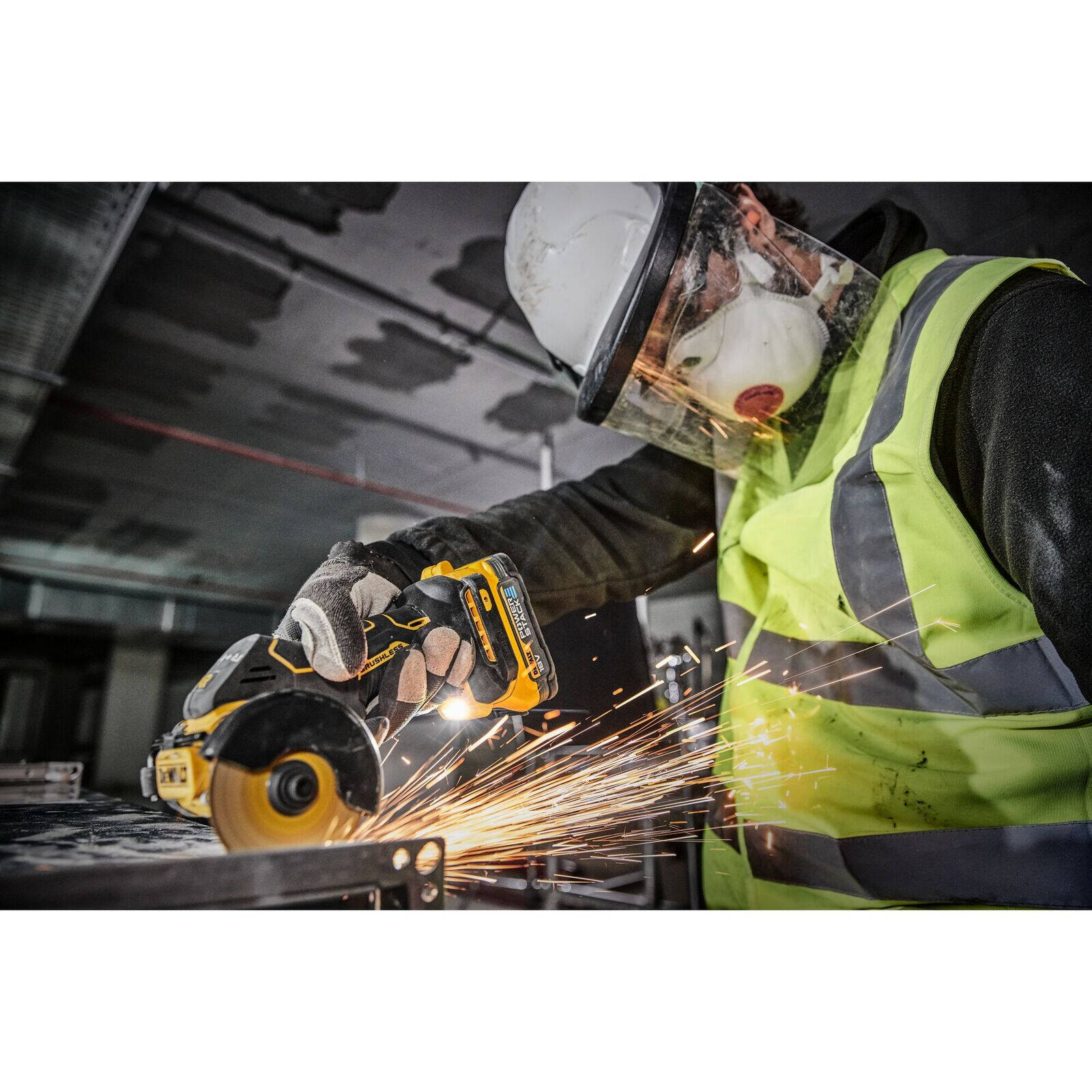 DeWALT 18V 75mm XR Brushless Cutoff Tool DCS438N-XJ Skin Only